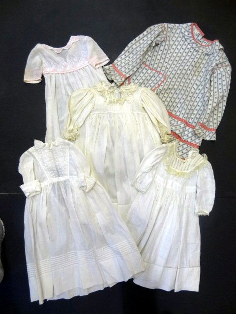Vintage Childrens Victorian Clothing (1 of 3)