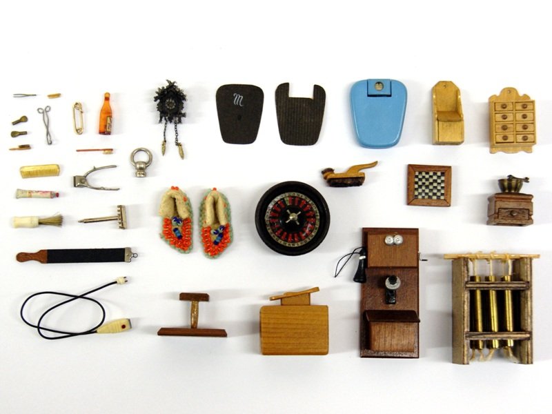 Dollhouse Miniature Accessories, Frank Matter (1 of 7)