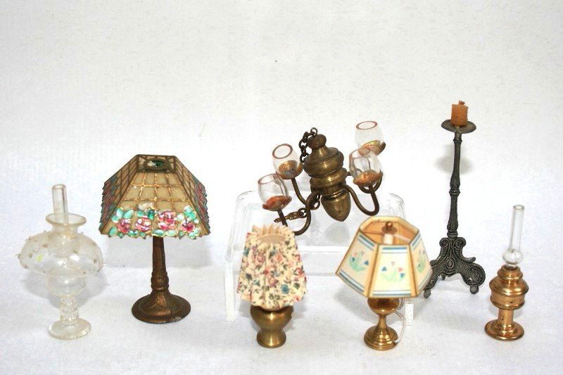 Dollhouse Miniature Lamps and Chandelier (1 of 1)