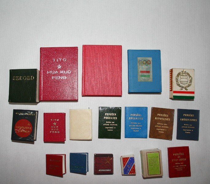 Foreign Language Miniature Books (1 of 1)