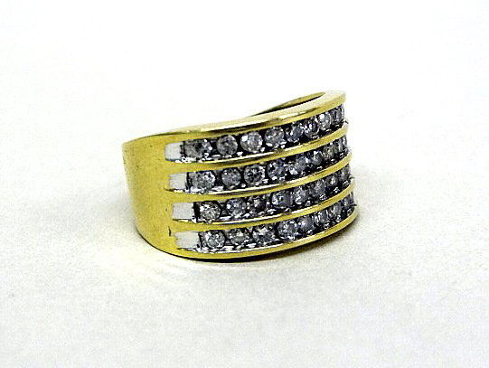 10Kt Diamond Band (1 of 2)