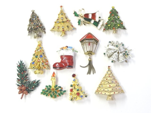 Weiss Costume Christmas Jewelry (1 of 1)