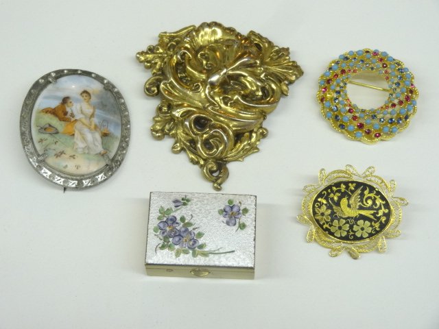 Vintage Costume Jewelrly: Figural Porcelain Pin, enameled pill box, and gold fur clip