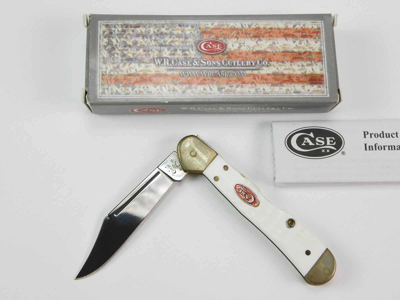 2014 Case XX Tested 61749L Mini Copperlock Folding Knife: US 2014 Case XX Tested 61749L Mini Copperlock White Folding Pocket Knife with Box. New old stock. Measurements are pictured.