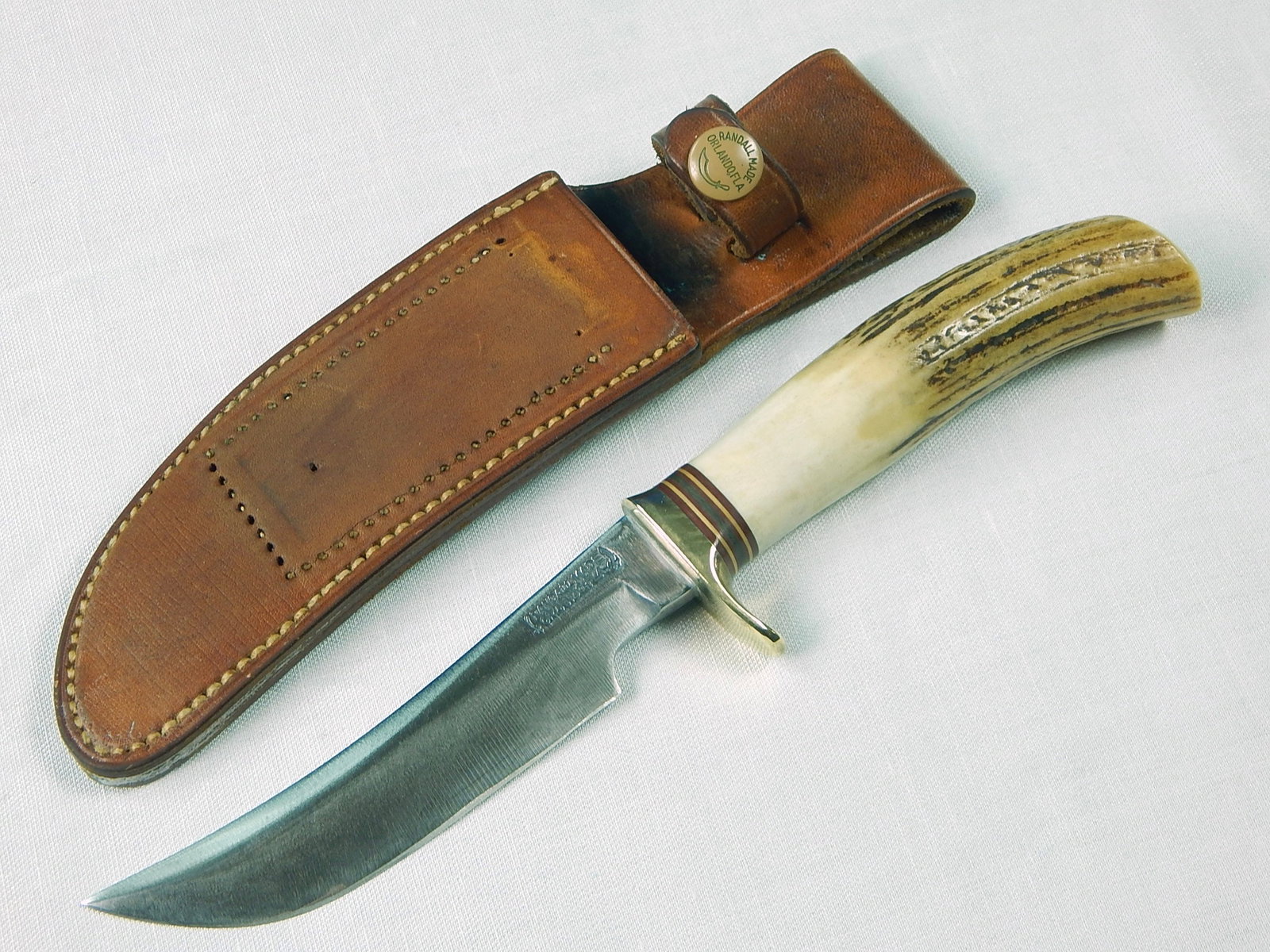 US Custom Handmade RANDALL M 4 5 Hunting Knife Heiser: Original Vintage US Custom Made RANDALL Model 4 5 Hunting Knife with Heiser Brown Button Leather Sheath. Stag handle. Knife is solid, no loose parts. Sheath is missing pocket. Size: 9 5/8" total lengt