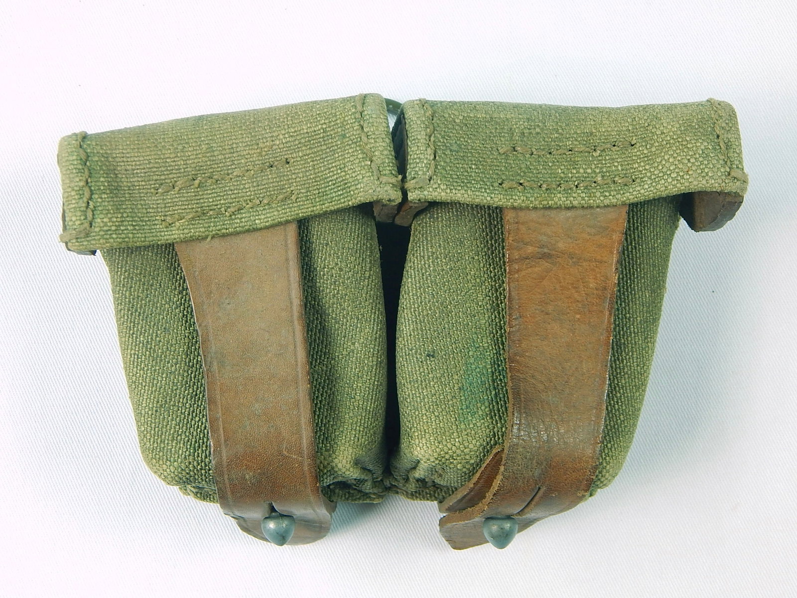 Vintage US 1954 Military Magazine Pouch Case: Vintage US 1954 Military Magazine Pouch