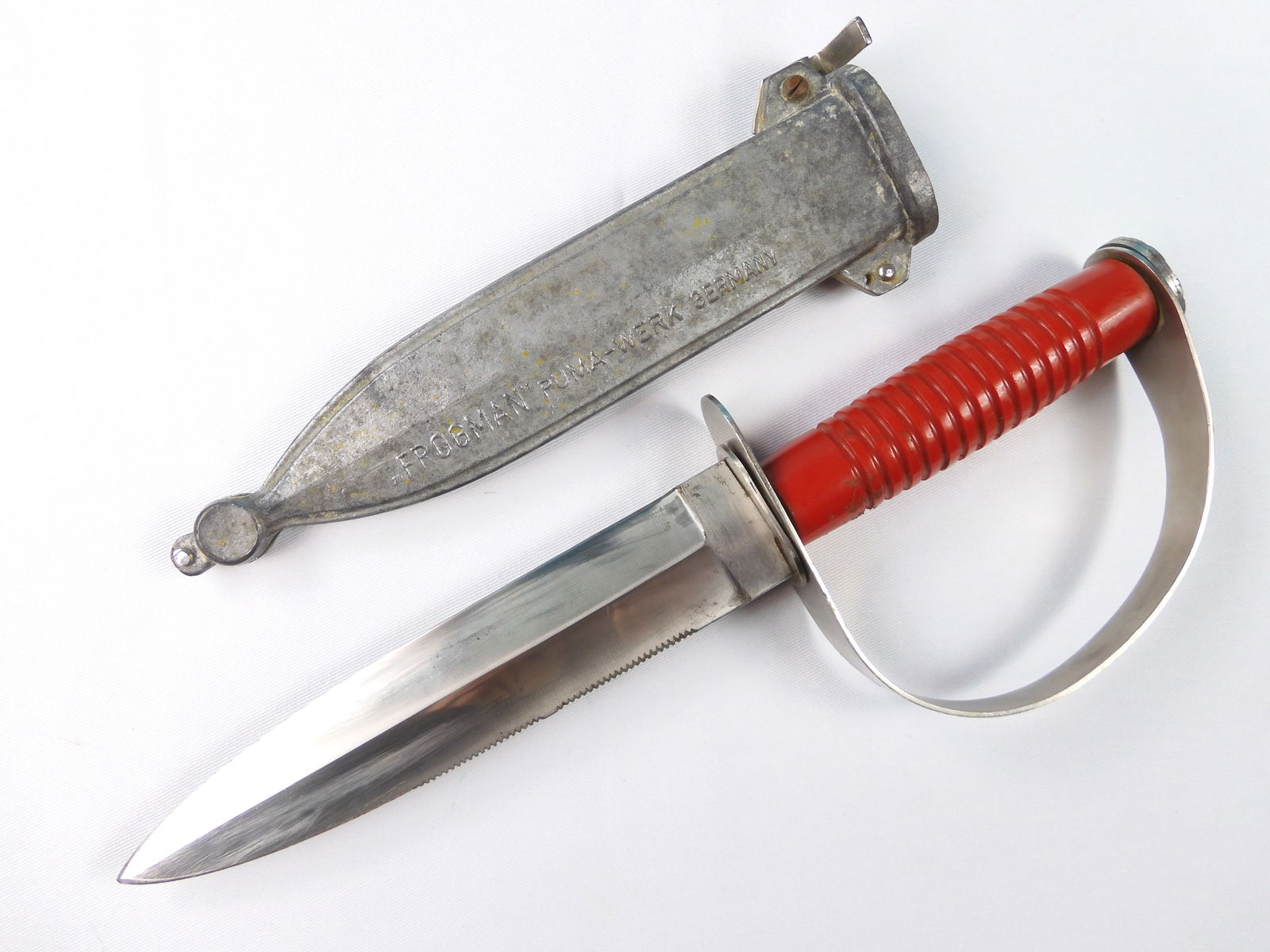 German Puma Werk Solingen Frogman Diving Diver's Knife: Vintage German Puma-Werk Solingen Frogman Diving Knife with Scabbard. 12" long with 7 1/8" blade.