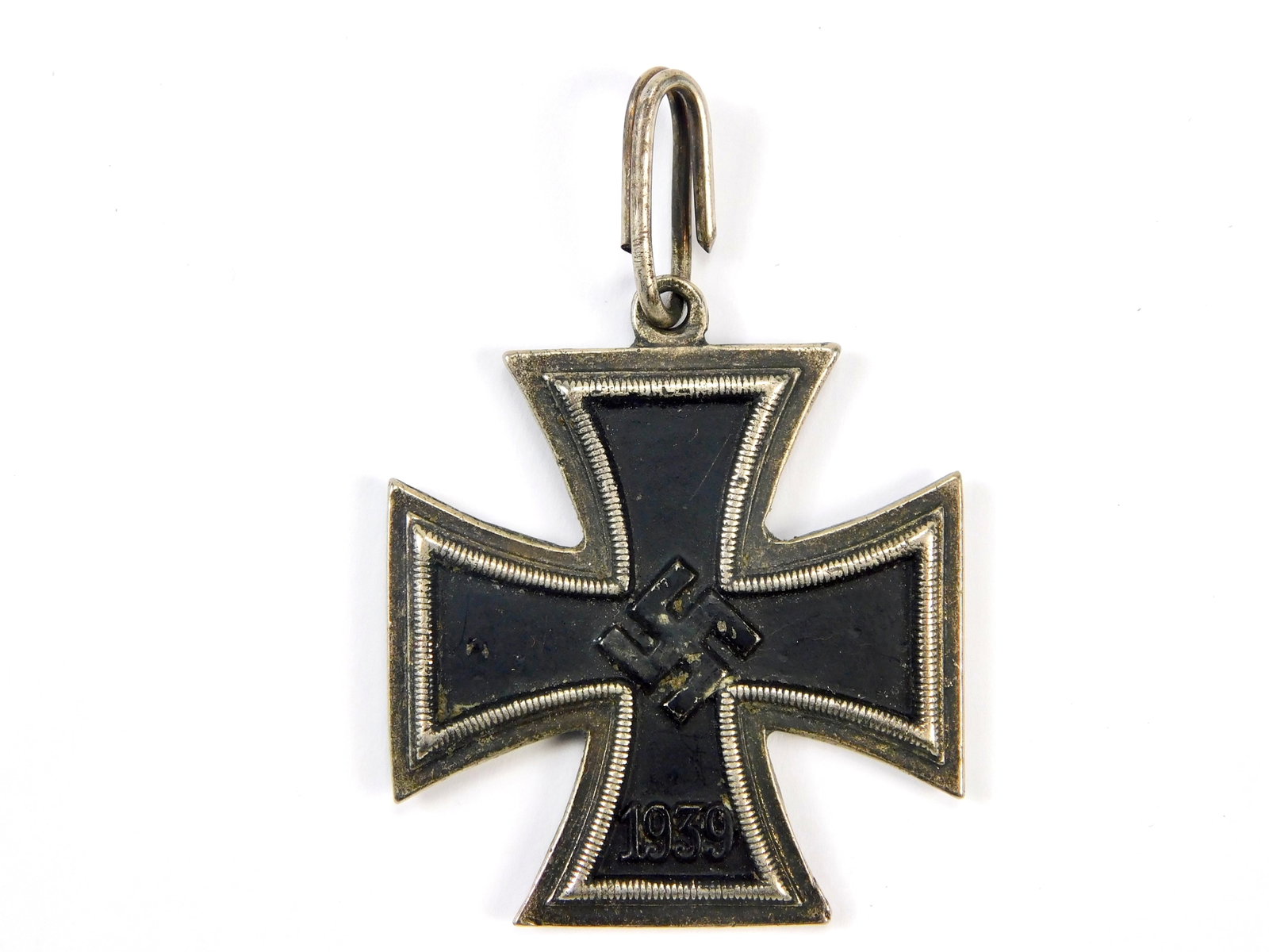 German Germany WW2 Knight's Cross of Iron Cross Medal Order: German WW2 Knight's Cross of Iron Cross. Not authenticated.