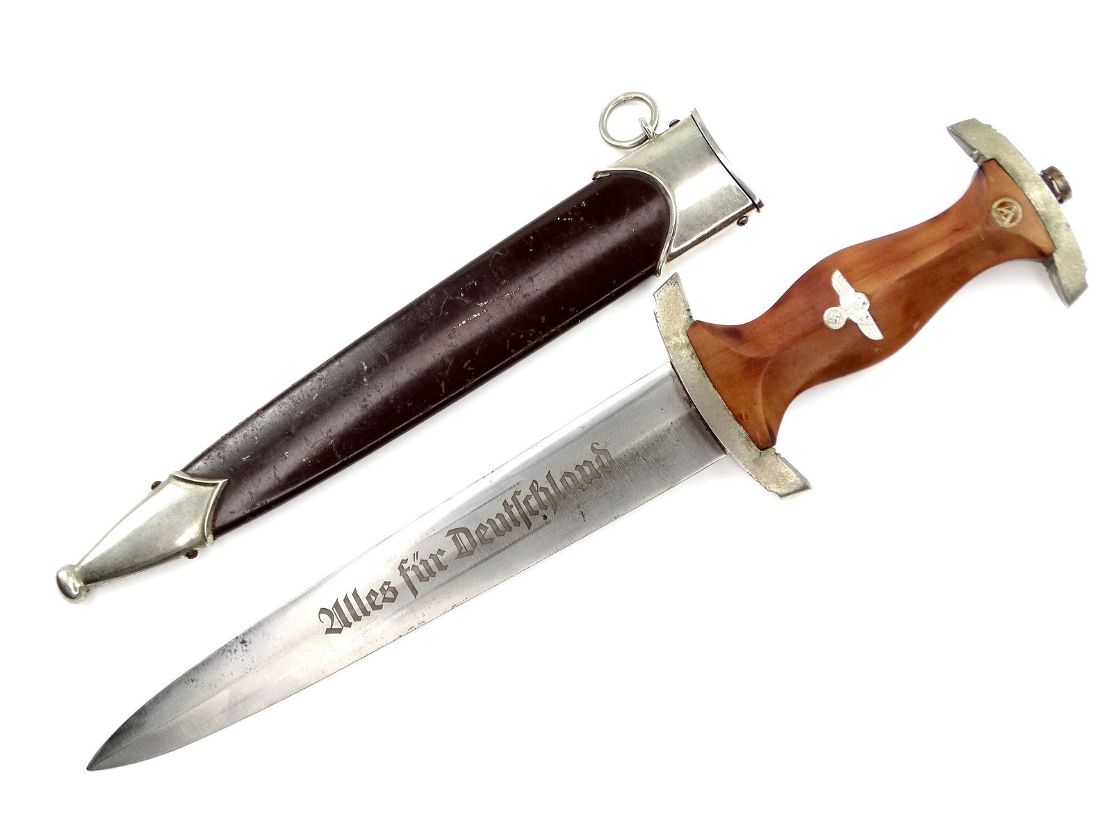 German Germany WW2 SA Dagger Knife w/ Scabbard: German WW2 SA Dagger with Scabbard. 13 5/8" long with 8 3/4" blade. Condition pictured.