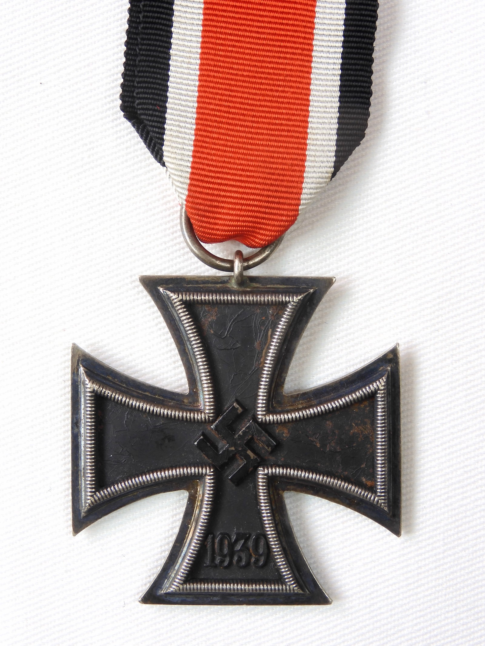 German Germany WW2 WWII Iron Cross Medal Order: German WW2 1939 Iron Cross. Ring is unmarked