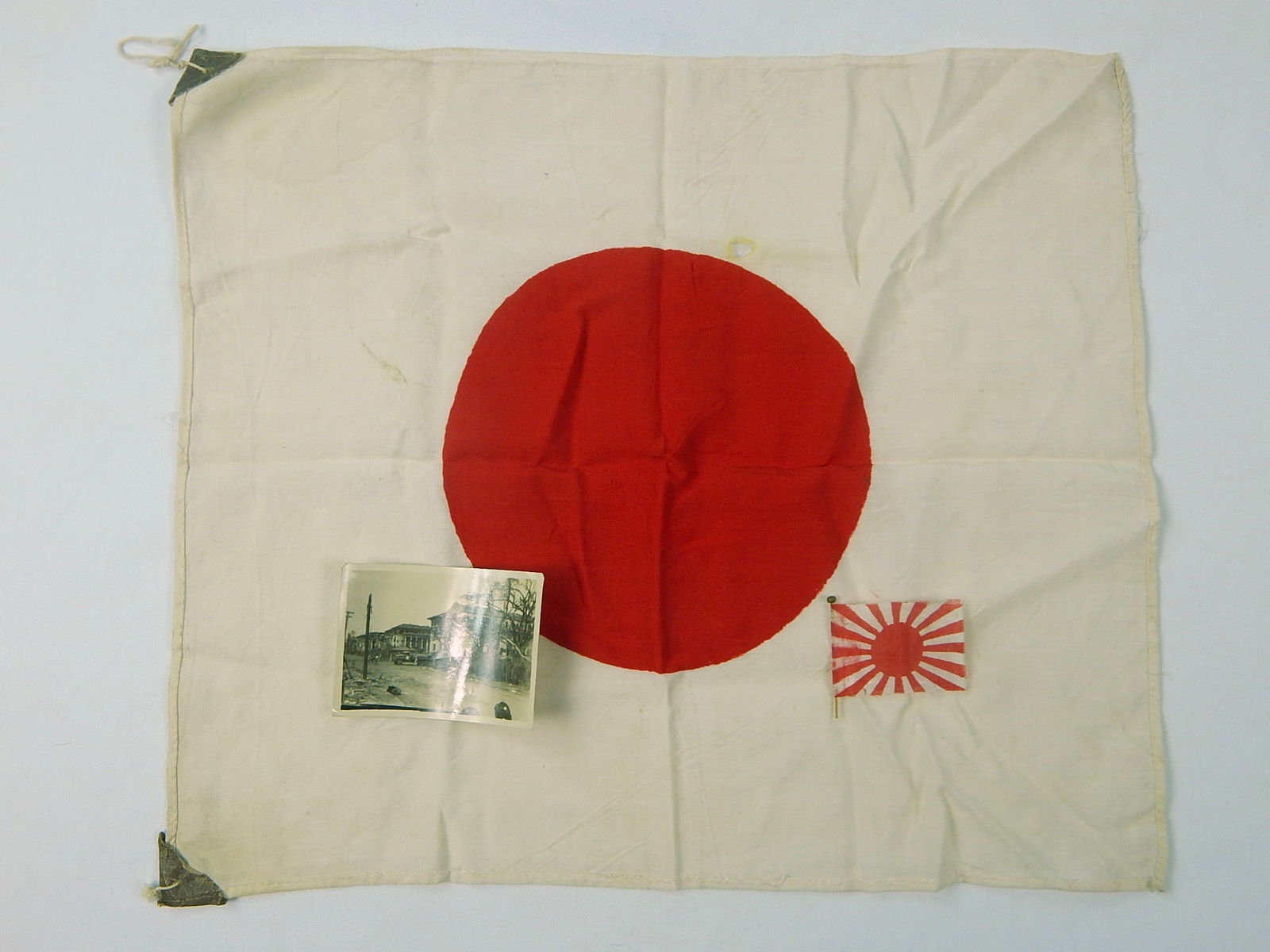 Japanese Japan WW2 Silk Flag Banner w/ Picture: Japanese WW2 Silk Flag. With picture and a mini flag. Has some damage, pictured.
