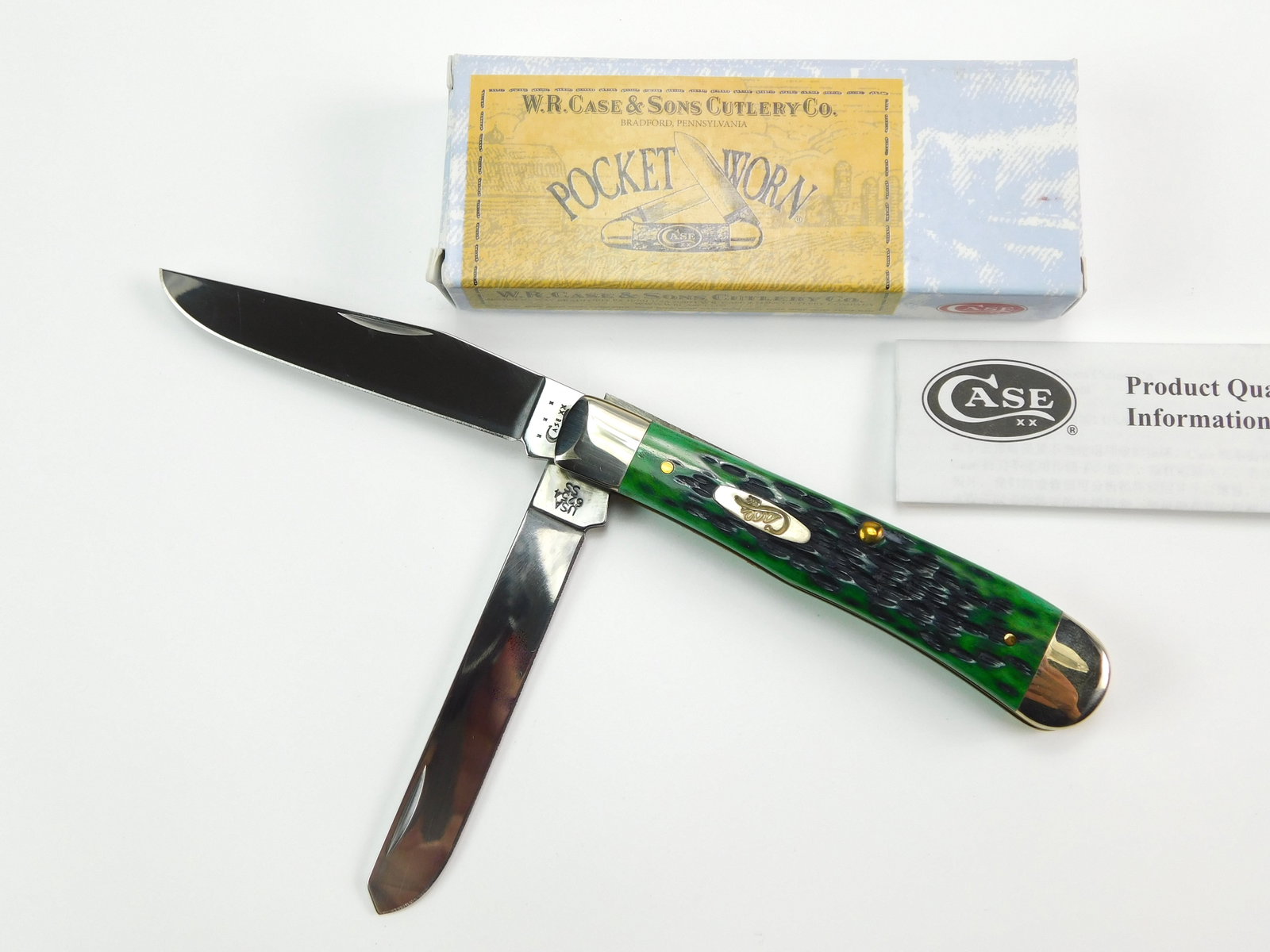 2014 Case XX Tested 6254 SS Trapper Green Folding Knife: US 2014 Case XX Tested 6254 SS Trapper Burnt Green Folding Pocket Knife with Box. New old stock. The blades snap, no wobble. Measurements are pictured.