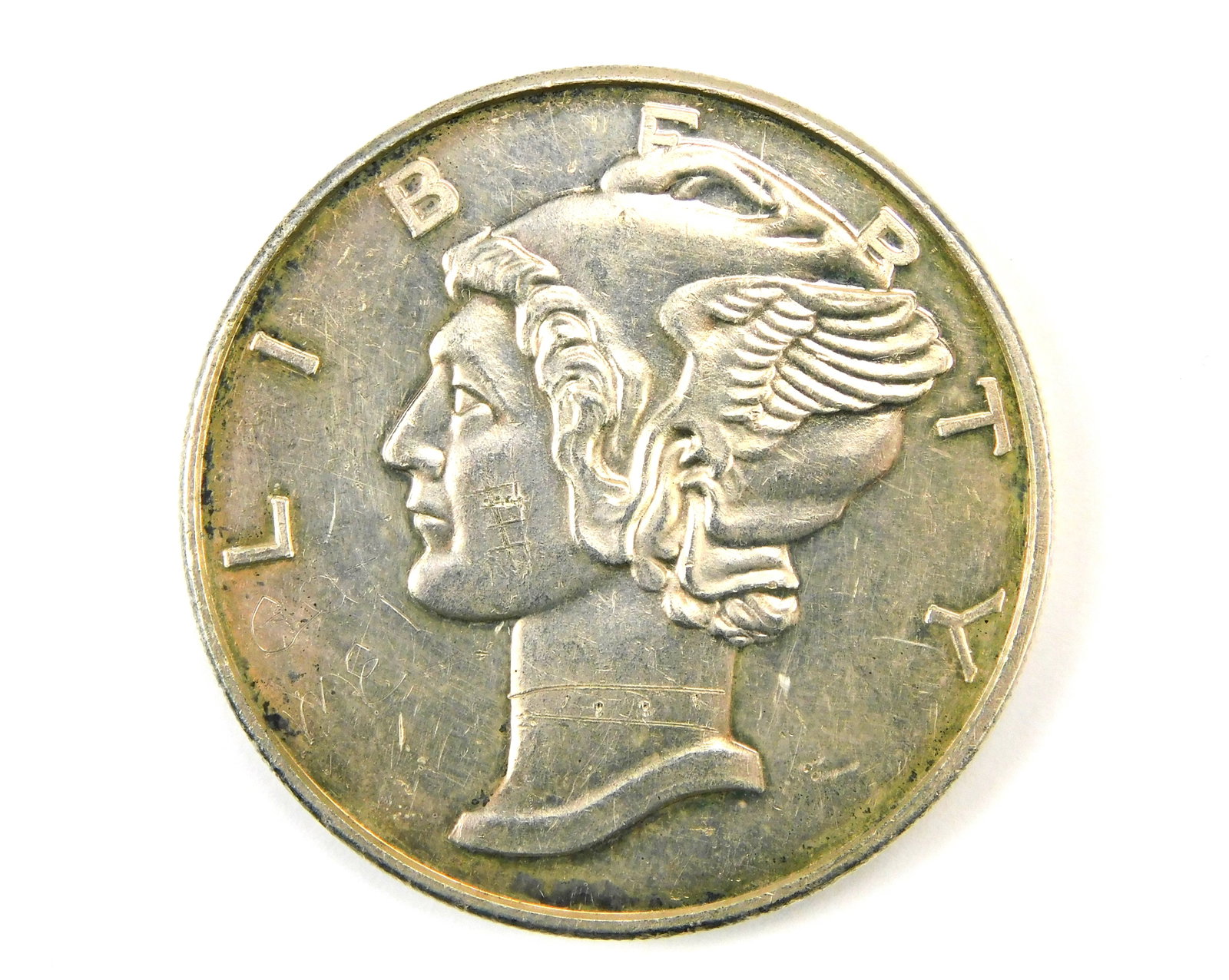 2 Troy Ounces of Fine .999 Silver in a Mercury Dime Design Pure Silver Round: 2 Troy Ounces of Fine .999 Silver in a Mercury Dime Design