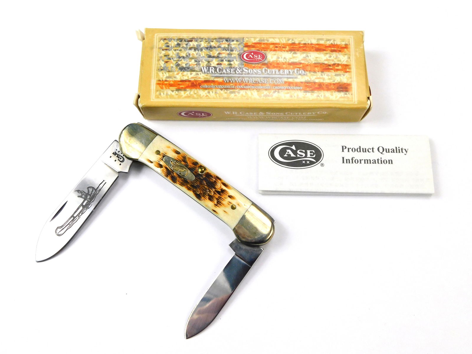 US 2014 Case XX Tested 62131 CV Canoe Amber Folding Pocket Knife: US 2014 Case XX Tested 62131 CV Canoe Amber Folding Pocket Knife with Box. New old stock. Blades snap, no wobble. Measurements are pictured.