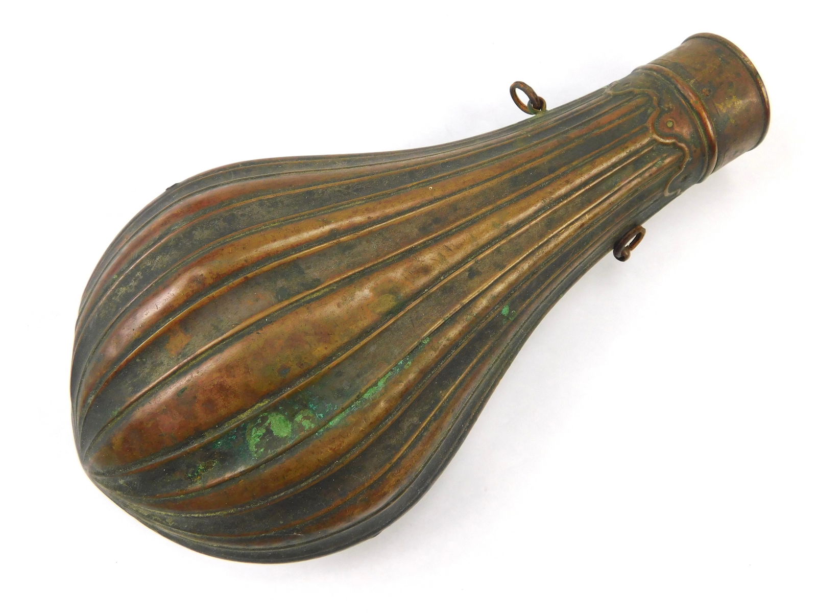 US Civil War Antique 19 Century Large Copper Black Powder Flask: US Civil War Large Copper Black Powder Flask. For parts or restoration.