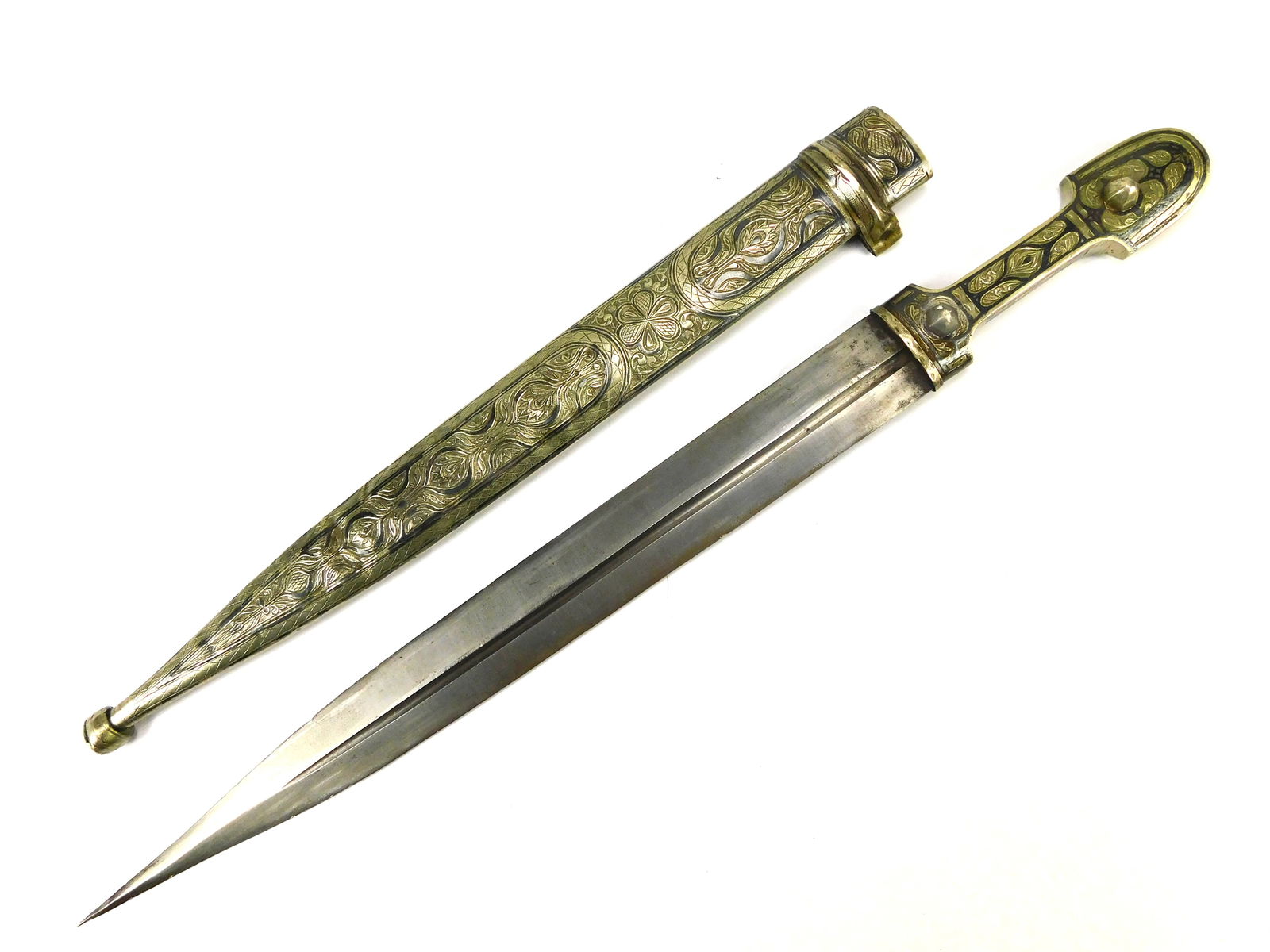 Imperial Russian Russia Antique WW1 Silver Kindjal Kinjal Fighting Knife: Imperial Russian WW1 Kindjal with Scabbard. Handle and scabbard are made of low-grade silver. The ball part of the scabbard is a bit loose. 19 3/8" total length. The blade is 14 5/8". LiveAuctioneers