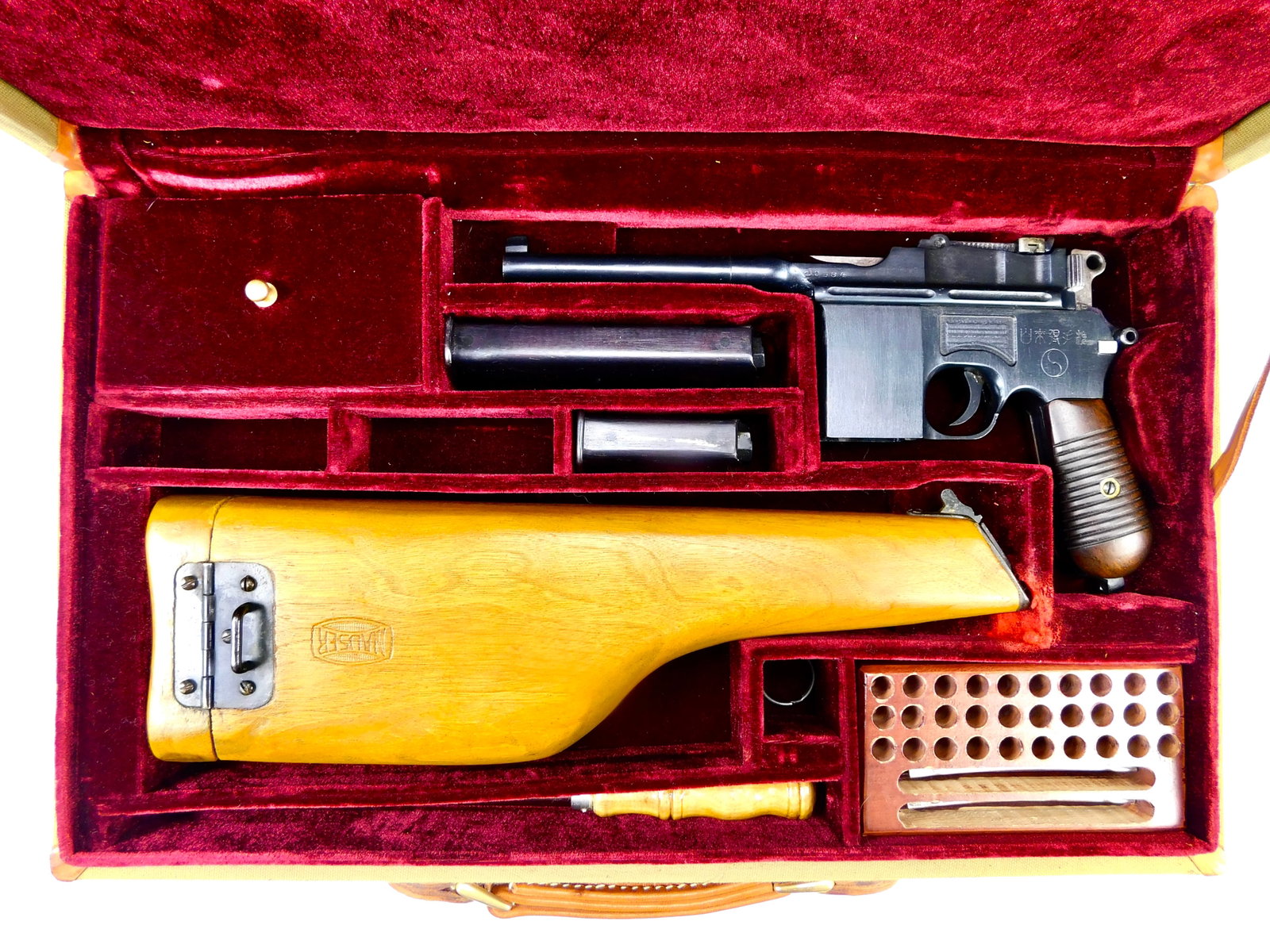 Vintage Chinese 9 mm Luger German Mauser C96 Broomhandle Pistol Gun: Vintage Chinese 9 mm Luger German Mauser C96 Broomhandle Pistol with Box. Near mint condition, appears to be unfired. Ammo clips are marked 7.63 x 25 but fit 9mm.