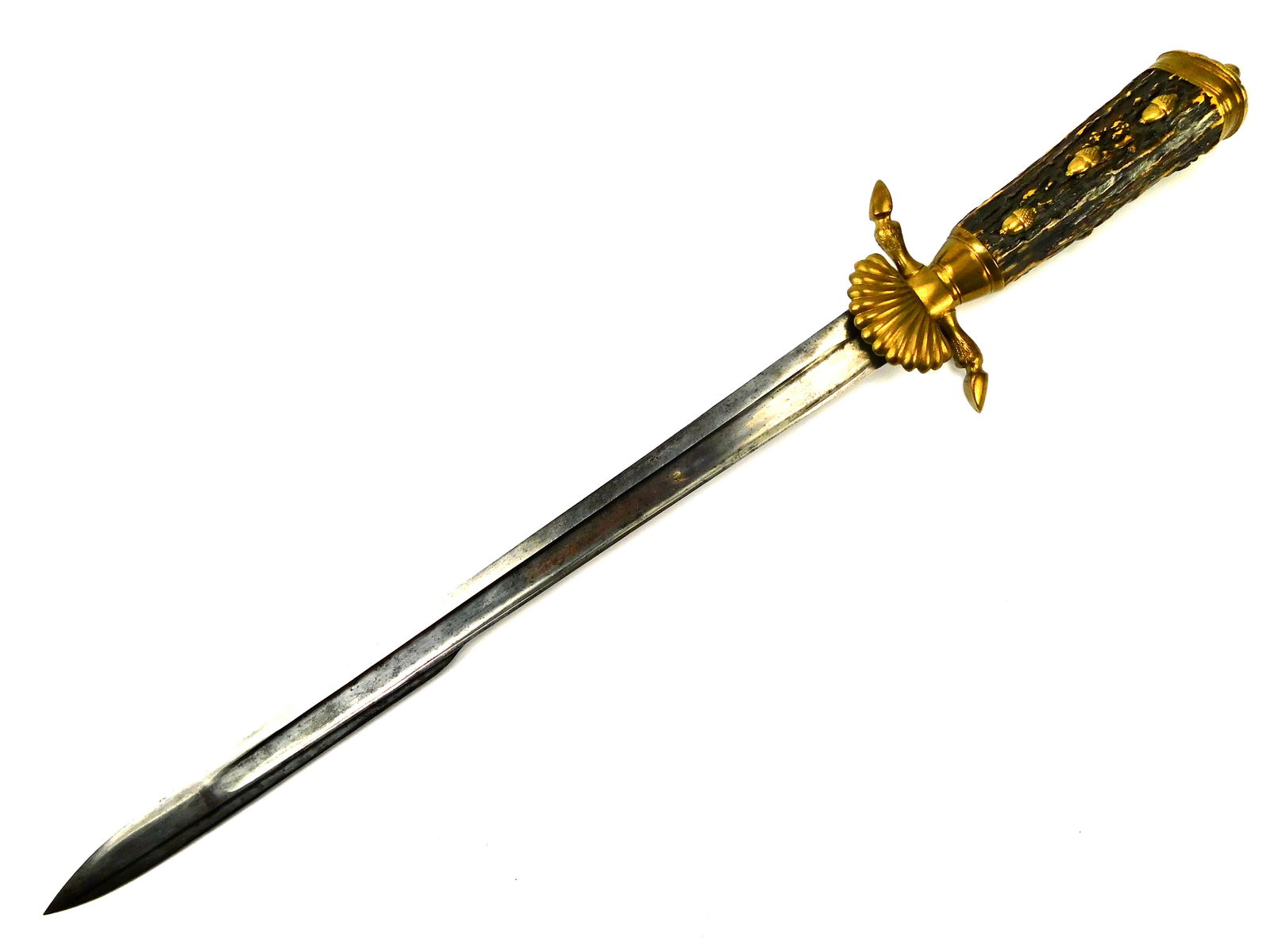 German Germany Antique 19C Hirschfanger Jager Quillback Hunting Dagger Knife Sword: Antique German 19 Century Hirschfanger Jager Quillback Hunting Dagger. No scabbard. Handle parts are a little loose. Size: 24 1/2" total length, the blade is 18 1/2". LiveAuctioneers is currently disp