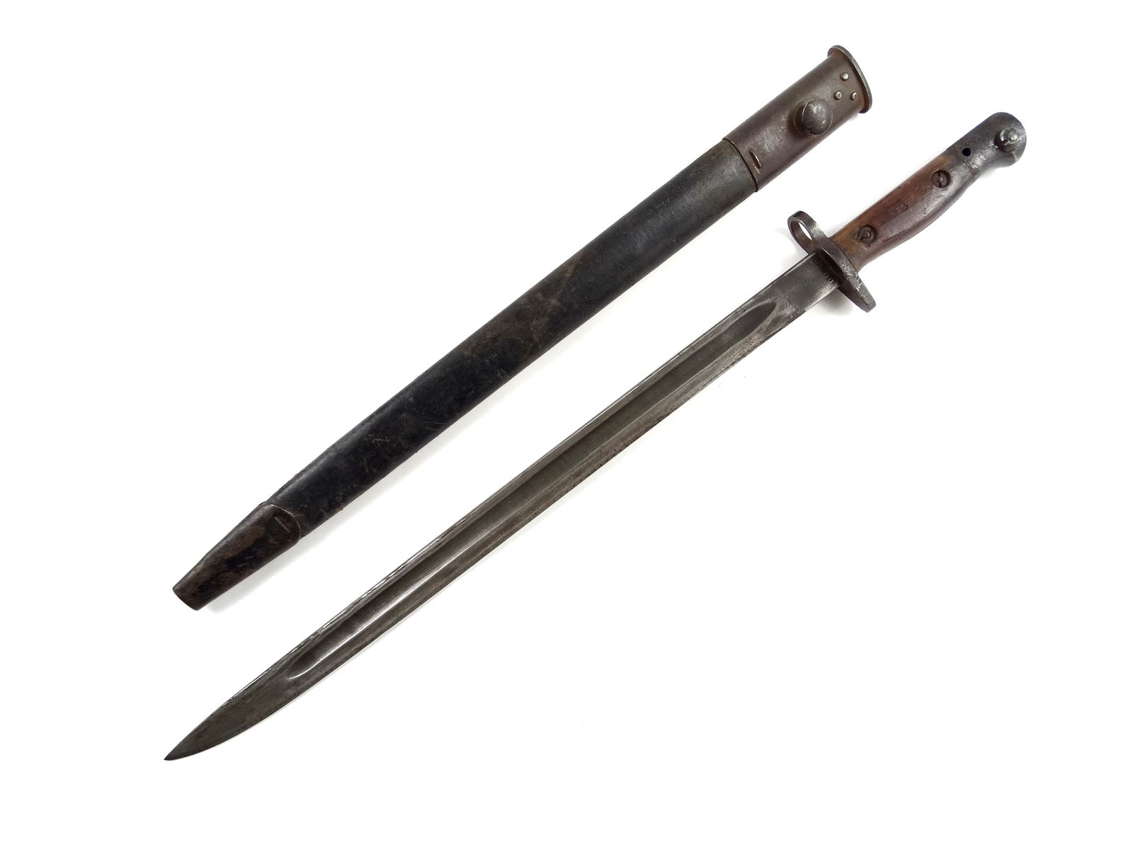British English Australian WW2 Enfield M 1907 Bayonet w/ Scabbard: Australian WW2 Enfield Model 1907 Bayonet with Scabbard. Solid. Push-button works. 21 3/4" long with a 17" blade. LiveAuctioneers is currently displaying only their own expensive shipping options. How