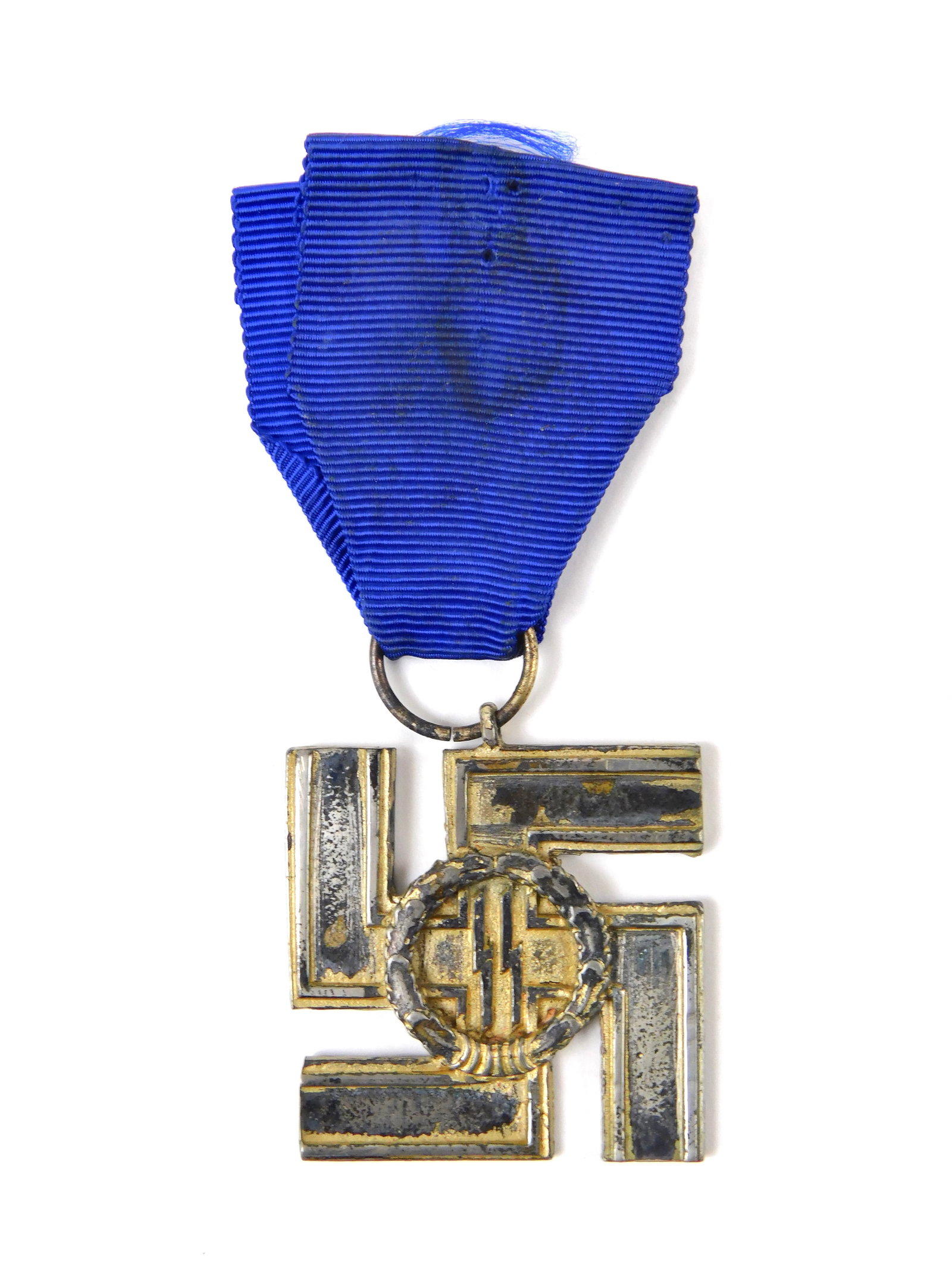 German Germany WW2 Badge Medal Cross: German WW2 Badge. Not authenticated. LiveAuctioneers is currently displaying only their own expensive shipping options. However, we offer reasonably priced in-house shipping on most items. Please cont