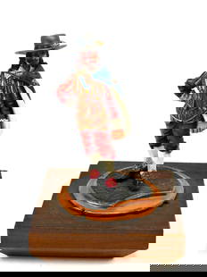 Vintage Figurine Statue Toy Soldier Military Collectable Toy: Vintage Figurine. LiveAuctioneers is currently displaying only their own expensive shipping options. However, we offer reasonably priced in-house shipping on most items. Please contact us directly for