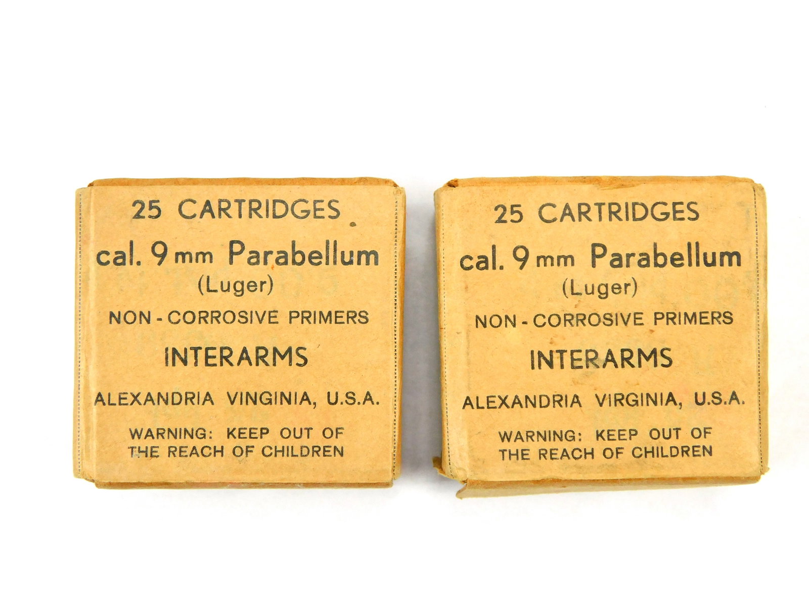 WW2 Finnish Interarms Imported Luger 9 mm 50 Rounds Ammo: Vintage WW2 Finnish Interarms Imported Luger 9 mm 50 Rounds (25x2) Ammo.Any surplus ammunition is sold as collectible ammunition. It is your responsibility to use due diligence to inspect each round f