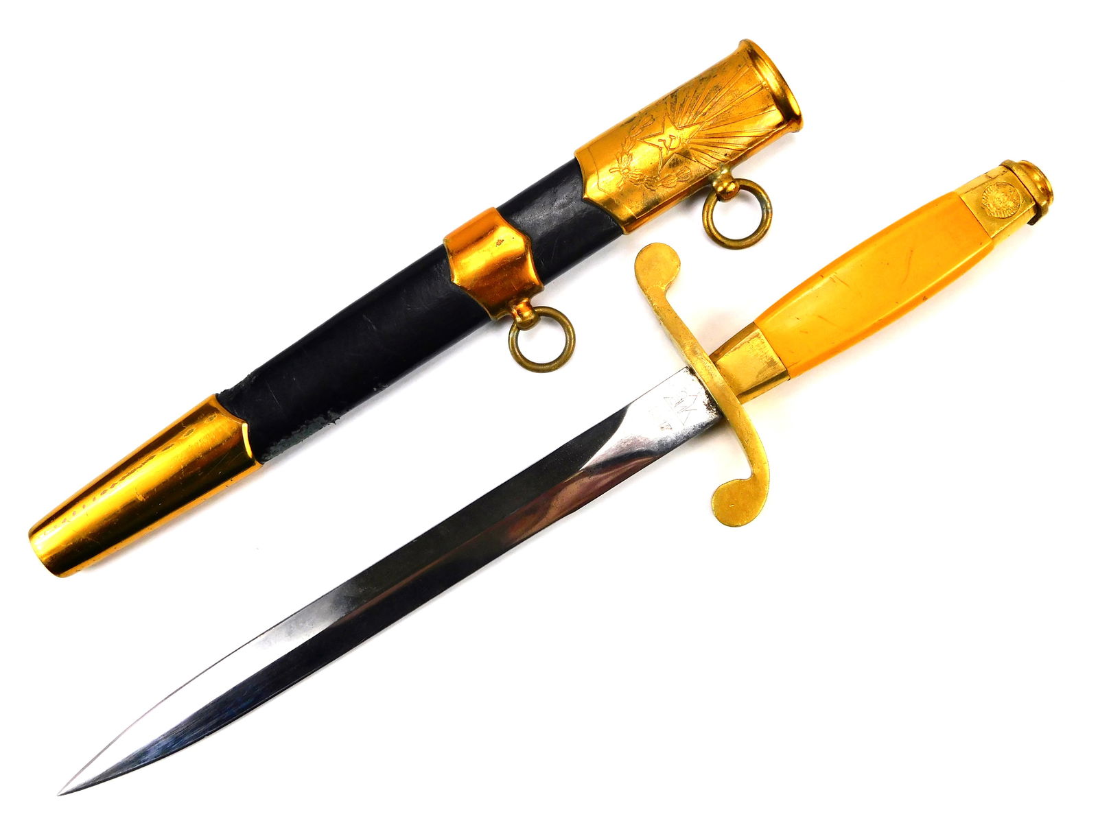 Soviet Russia USSR Early Post WW2 1947 Army Officer's Dagger Dirk Knife: Soviet Russia 1947 Army Officer's Dagger with Scabbard. Handle parts are a bit loose. 12 3/8" long with a 8 3/8" blade. LiveAuctioneers is currently displaying only it's own expensive shipping options