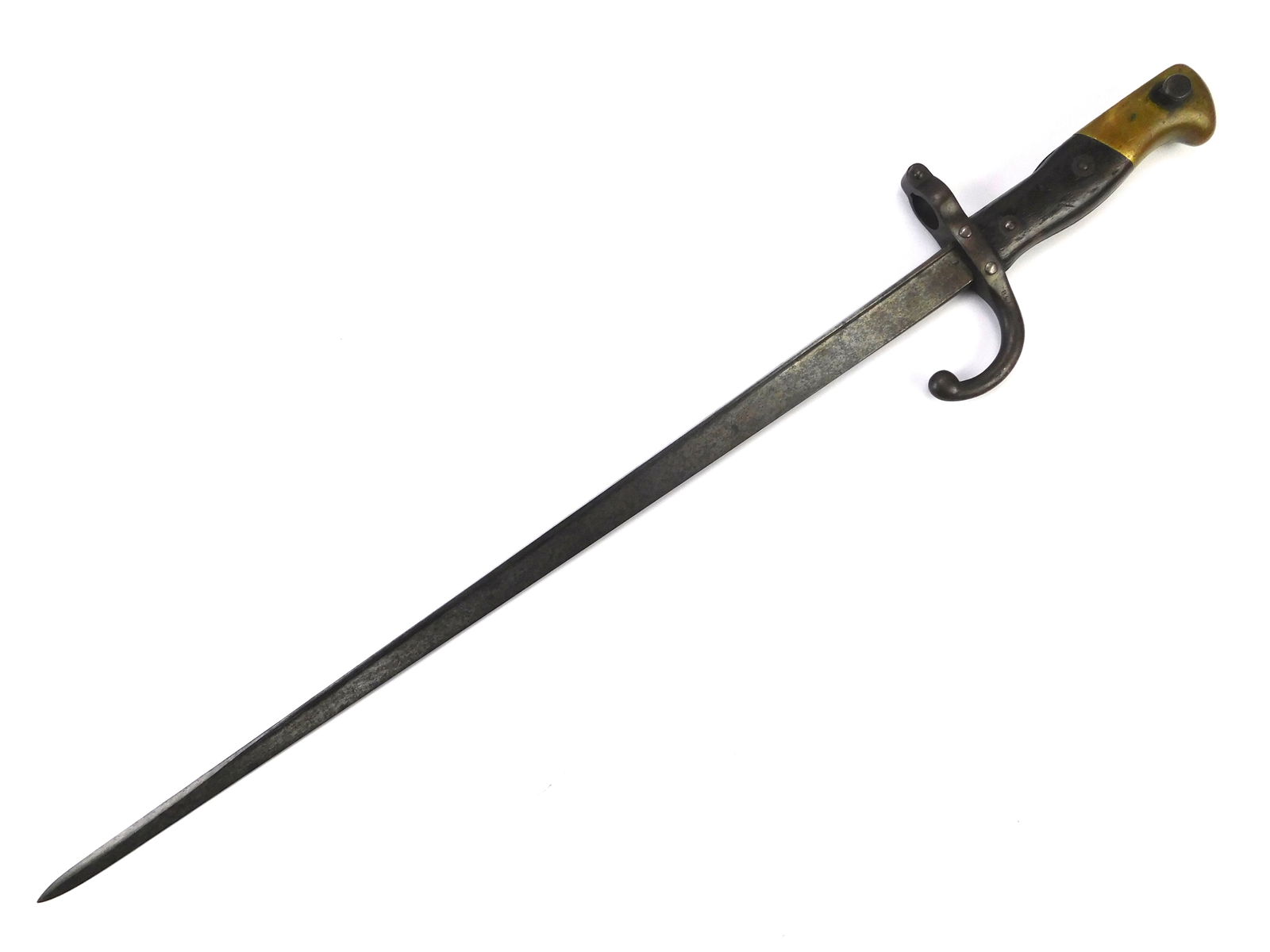 French France Antique WW1 WW2 Bayonet Short Sword: French WW1-WW2 Bayonet. No scabbard. 25 3/8" long with 20 1/2" blade. LiveAuctioneers is currently displaying only it's own expensive shipping options. However, we offer reasonably priced in-house shi