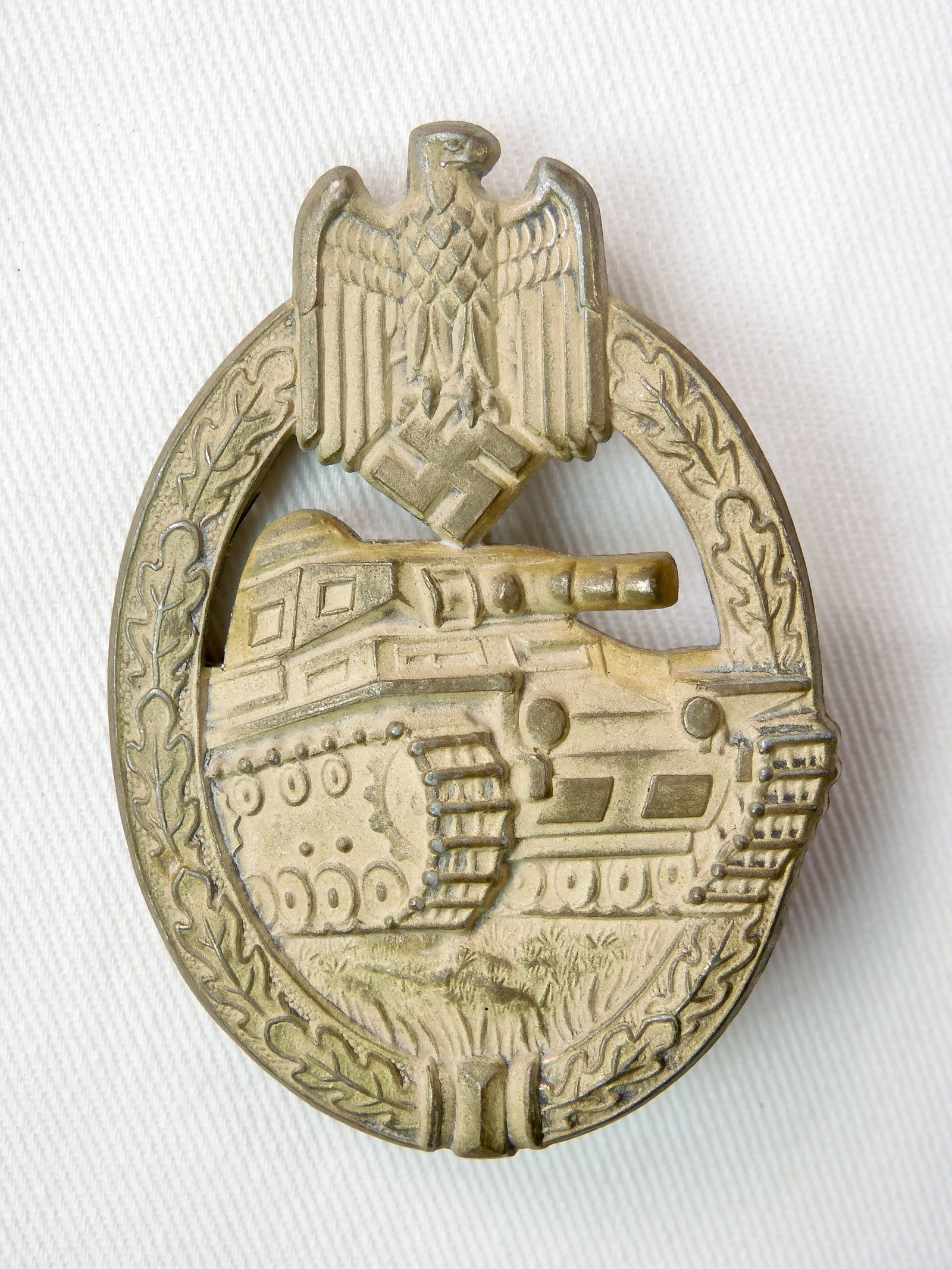 German Germany WW2 Tank Assault Badge Pin Silver Grade: German WW2 Tank Assault Badge in Silver Grade. LiveAuctioneers is currently displaying only it's own expensive shipping options. However, we offer reasonably priced in-house shipping on most items. Pl