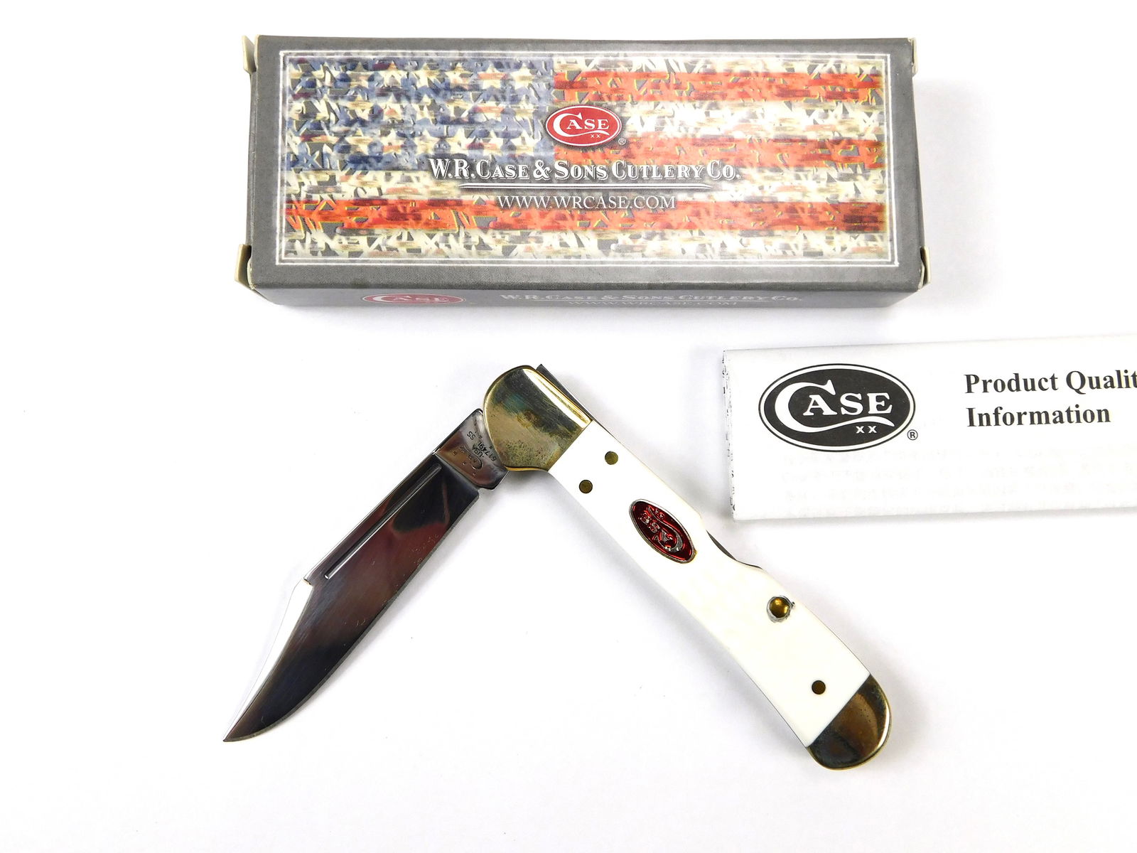 US 2014 Case XX Tested 61749L Mini Copperlock White Folding Pocket Knife: US 2014 Case XX Tested 61749L Mini Copperlock White Folding Pocket Knife with Box. New old stock. Measurements are pictured. LiveAuctioneers is currently displaying only its own expensive shipping opt