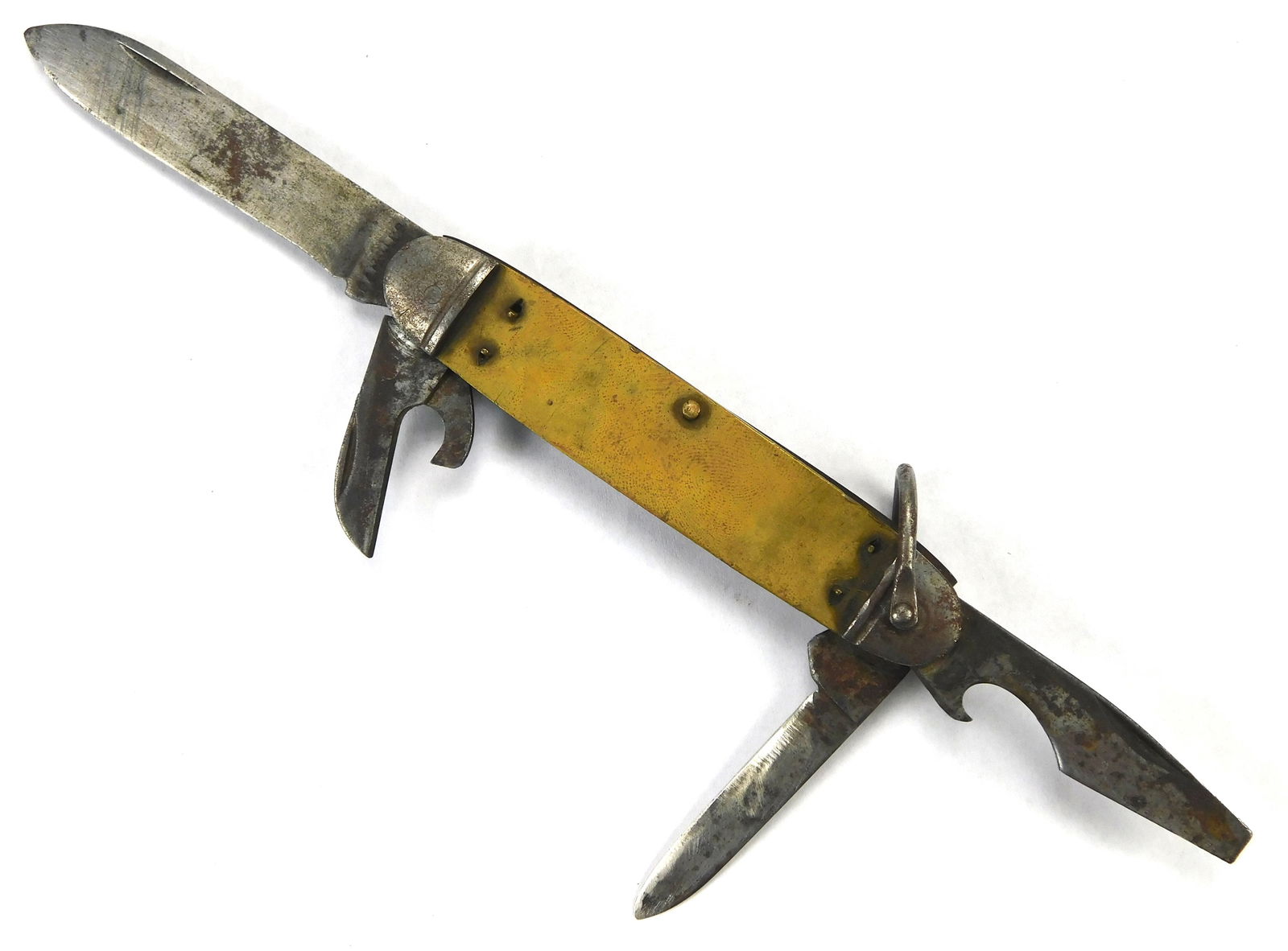 Vintage US Camillus Folding Pocket Multi-Tool Knife: In-House Shipping. Vintage U.S.-made Camillus folding pocket multi-tool knife. This example is missing its handle plates but remains in working order. All blades open and close with good snap, and the