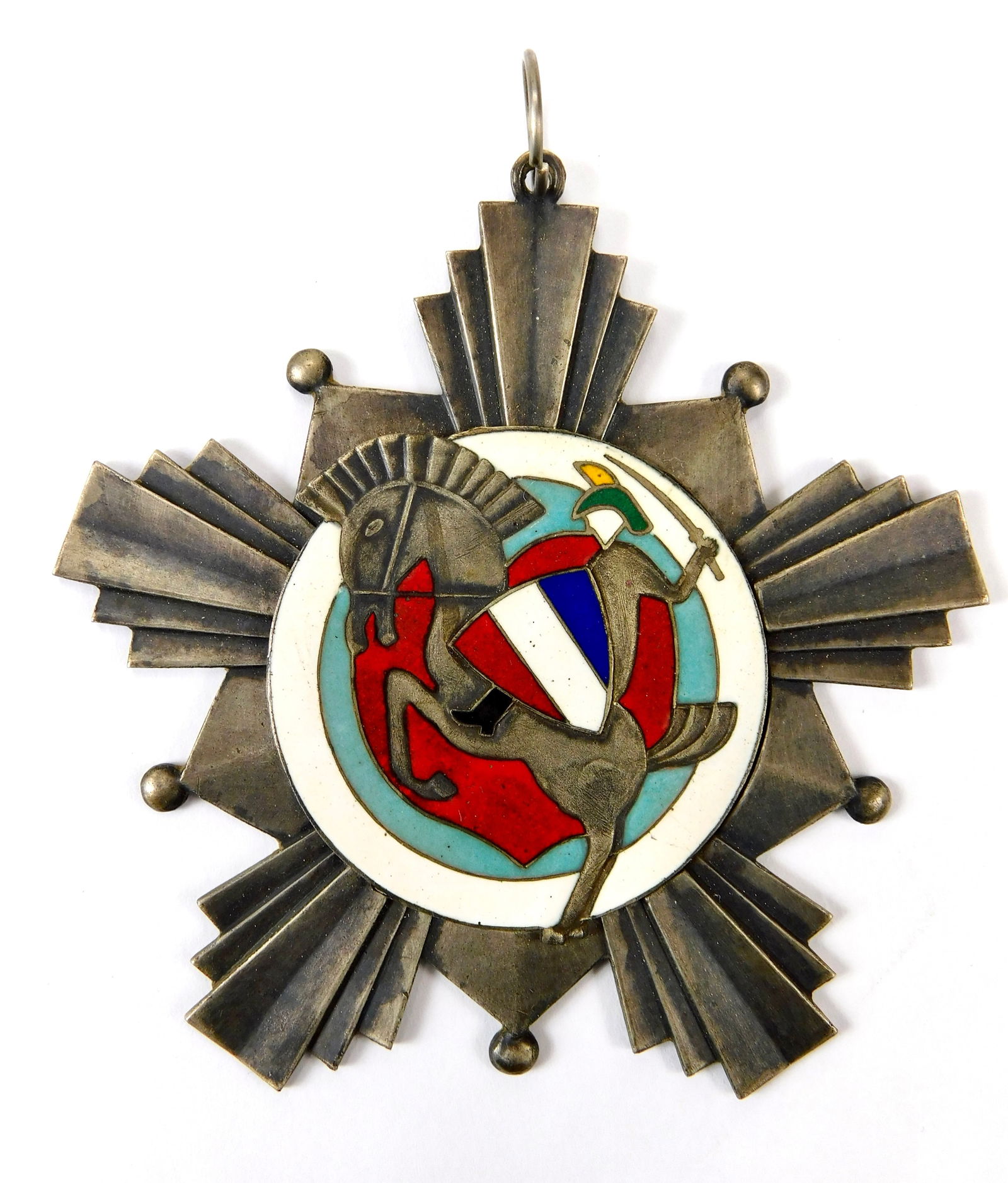 Vintage Chinese Manchukuo Large Enameled Order Medal Badge Award Dispatch Issue: In-House Shipping. Up for auction is a vintage large enameled order medal from China / Manchukuo, a striking example of mid-20th-century state or military awards. This piece was likely issued as a dis