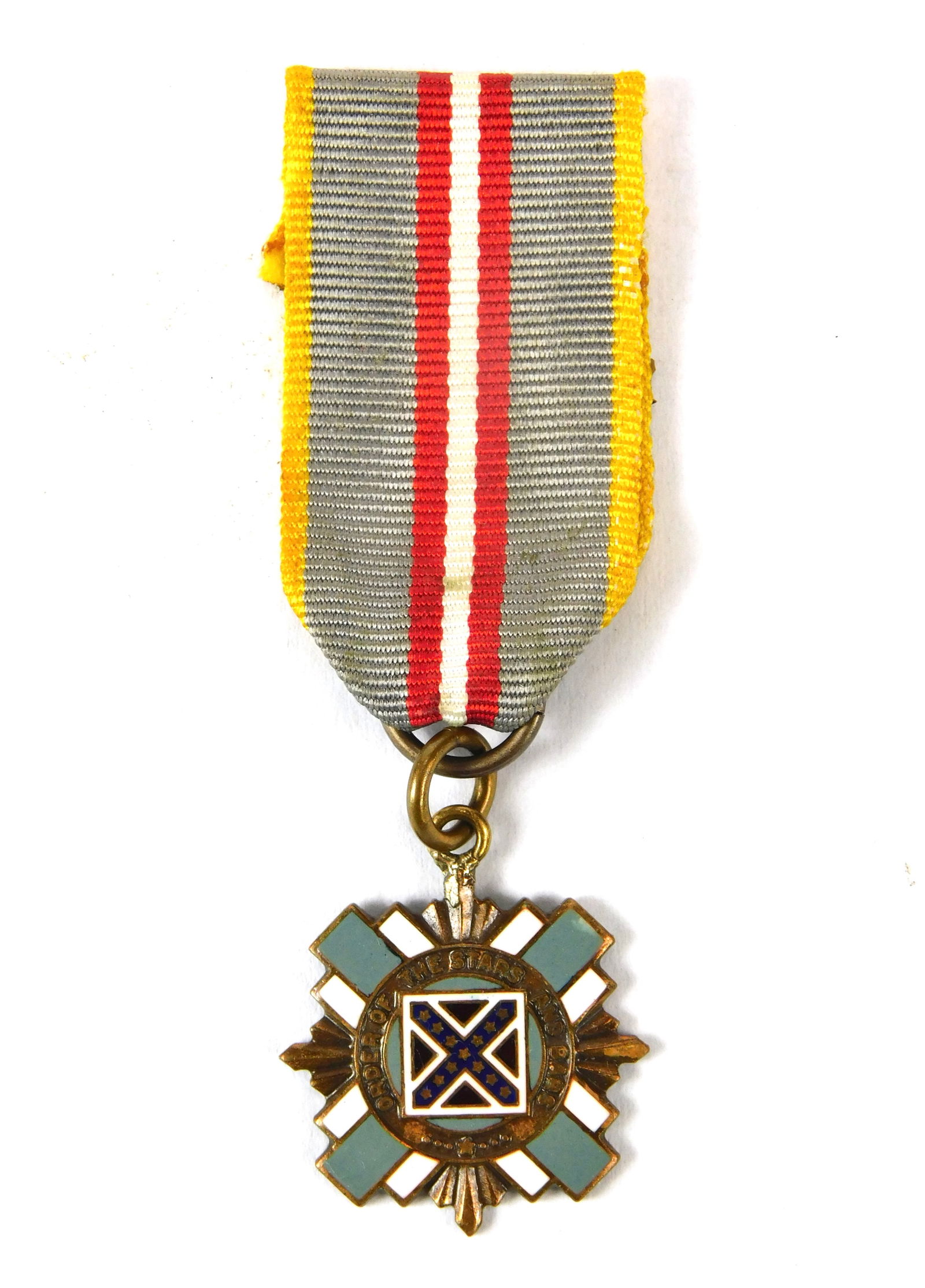 Antique US Sons of Confederate Veterans Fraternal Enameled Small Medal Badge (1 of 6)