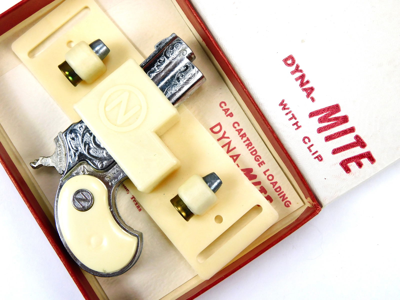 Vintage US 1960s Nichols Dyna-Mite Toy Cap Gun Derringer (1 of 7)