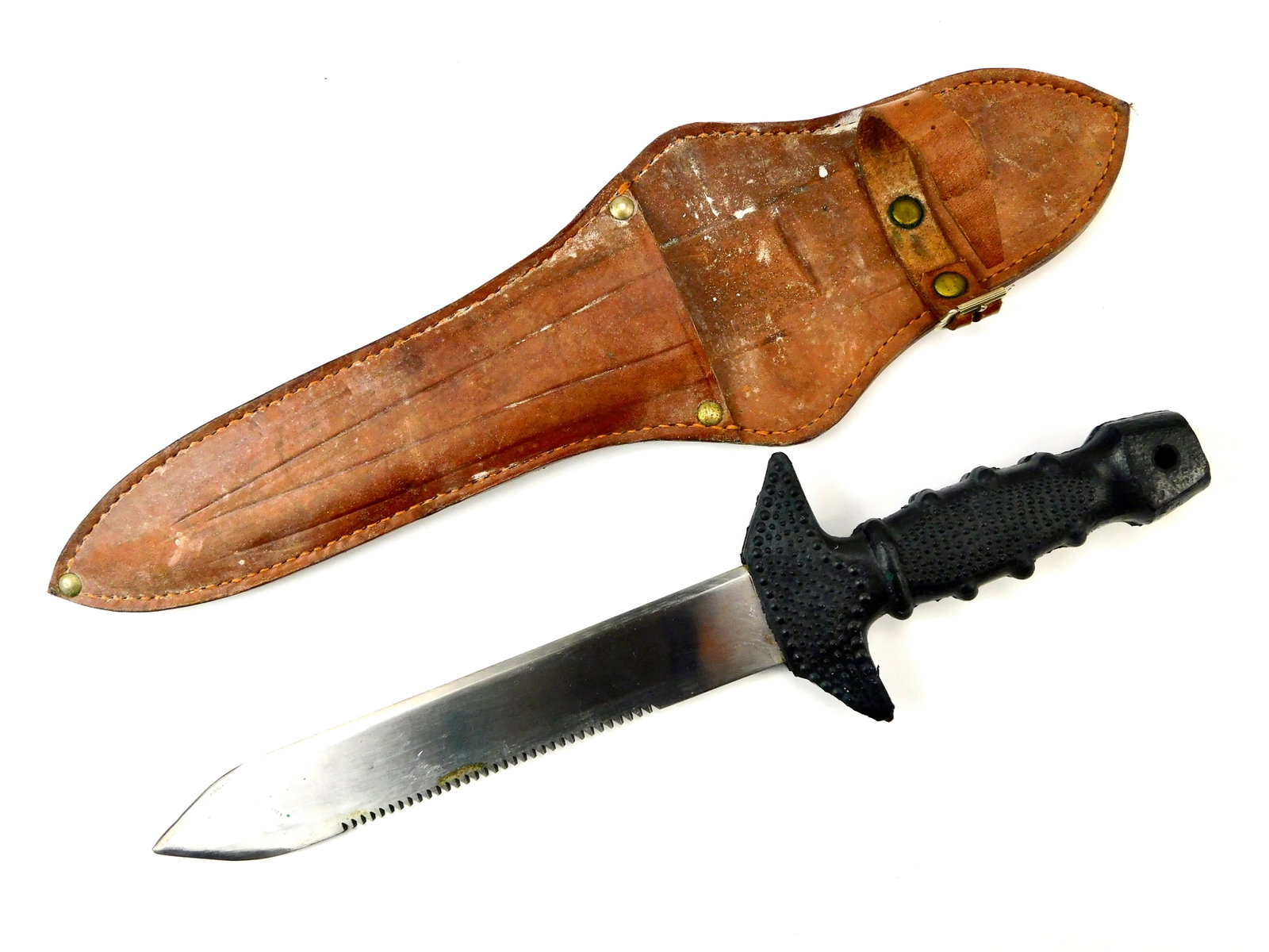 RARE Vintage Hungarian Hungary Military Diving Diver Saw Back Knife: In-House Shipping. RARE Hungarian 1970's Military Diving Saw Back Knife with Waxed Leather Sheath. The knife is solid, with no loose parts.