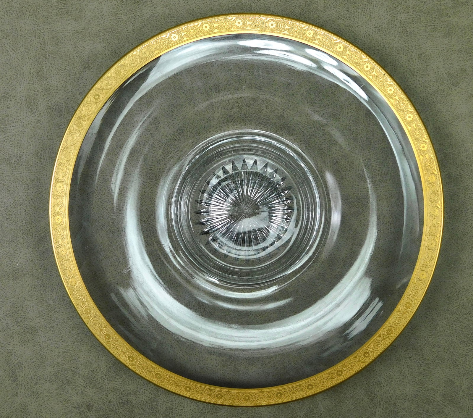 A.H. Heisey Gold Encrusted Glass Serving Bowl Diamond H Mark: In-House Shipping. Elegant vintage clear glass serving bowl by A.H. Heisey & Company, identified by the Diamond H factory mark visible in the center of the base.Features a broad ornate gold decorated 