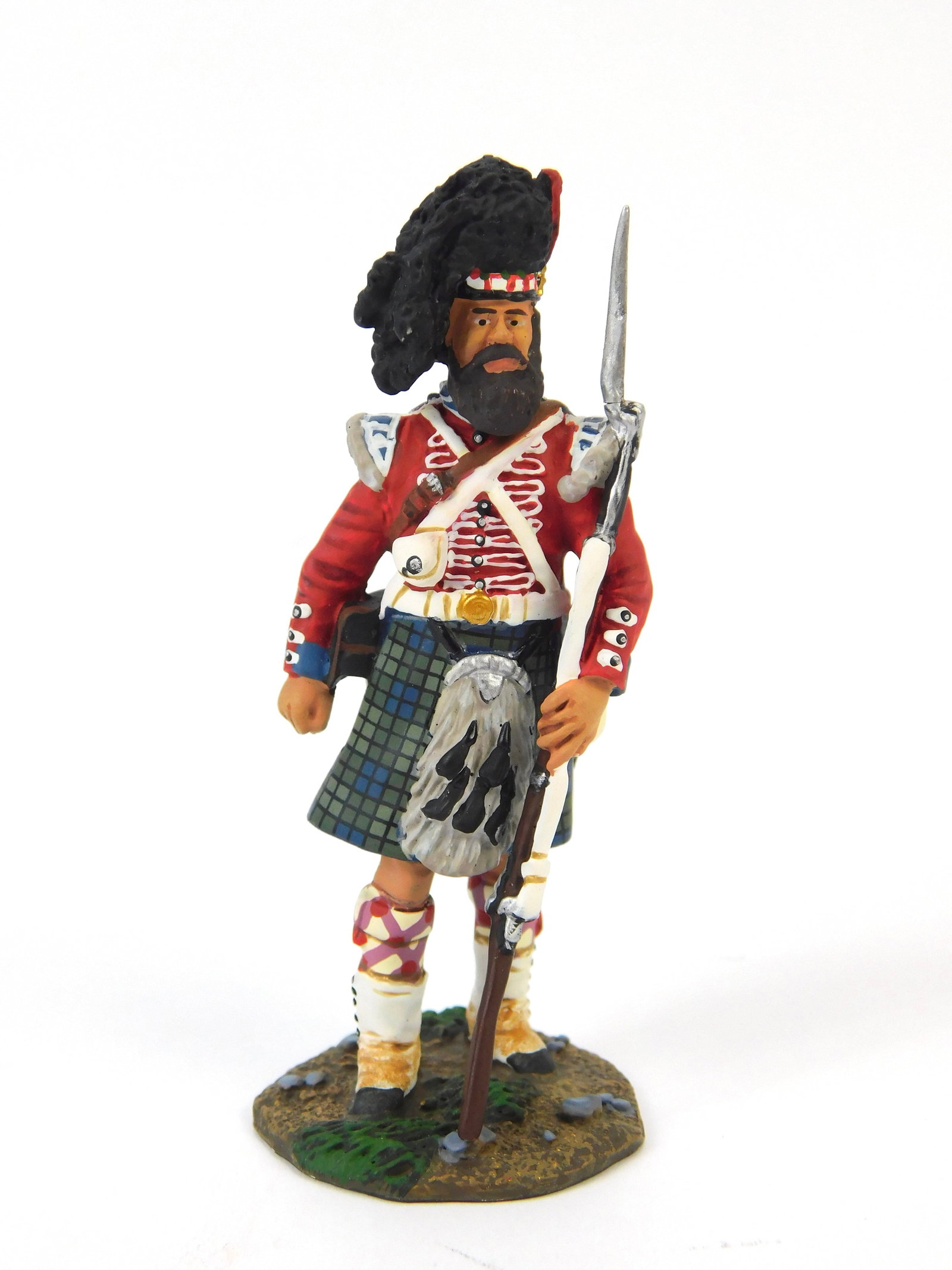 Painted Toy Soldier Figurine 2008 Black Watch Colour Party British Highlander w/ Rifle: Painted Toy Soldier Figurine. 2008 The Black Watch Colour Party W. Britain British Highlander with rifle.