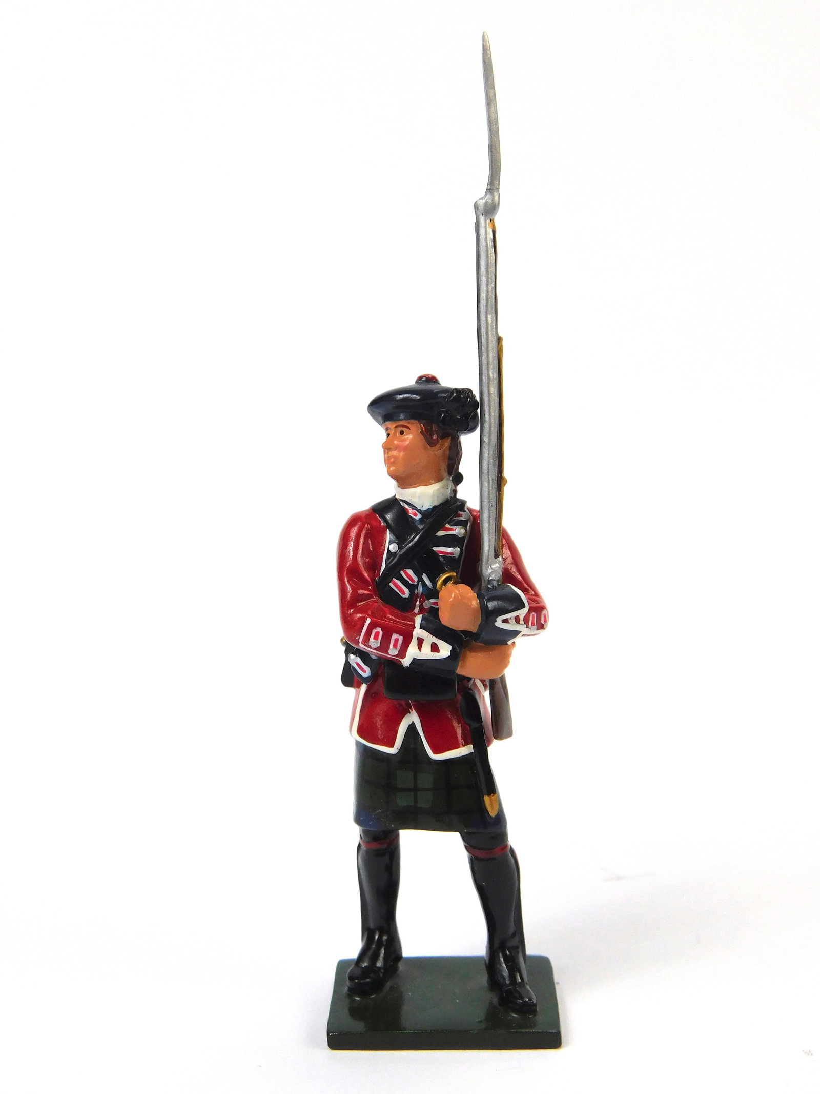 Painted Toy Soldier Figurine 2007 Black Watch Colour Party British Officer w/ Rifle C: Painted Toy Soldier Figurine. 2007 The Black Watch Colour Party W. Britain British Officer with rifle.