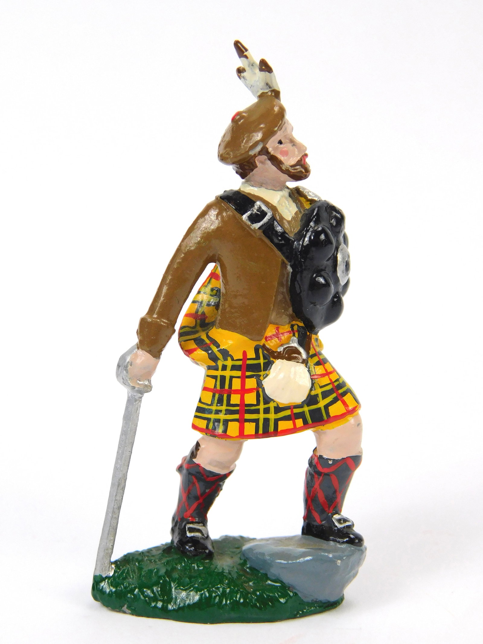 Vintage Painted Toy Soldier Figurine British Scottish Highlander: Vintage Painted Toy Soldier Figurine, British Scottish Highlander