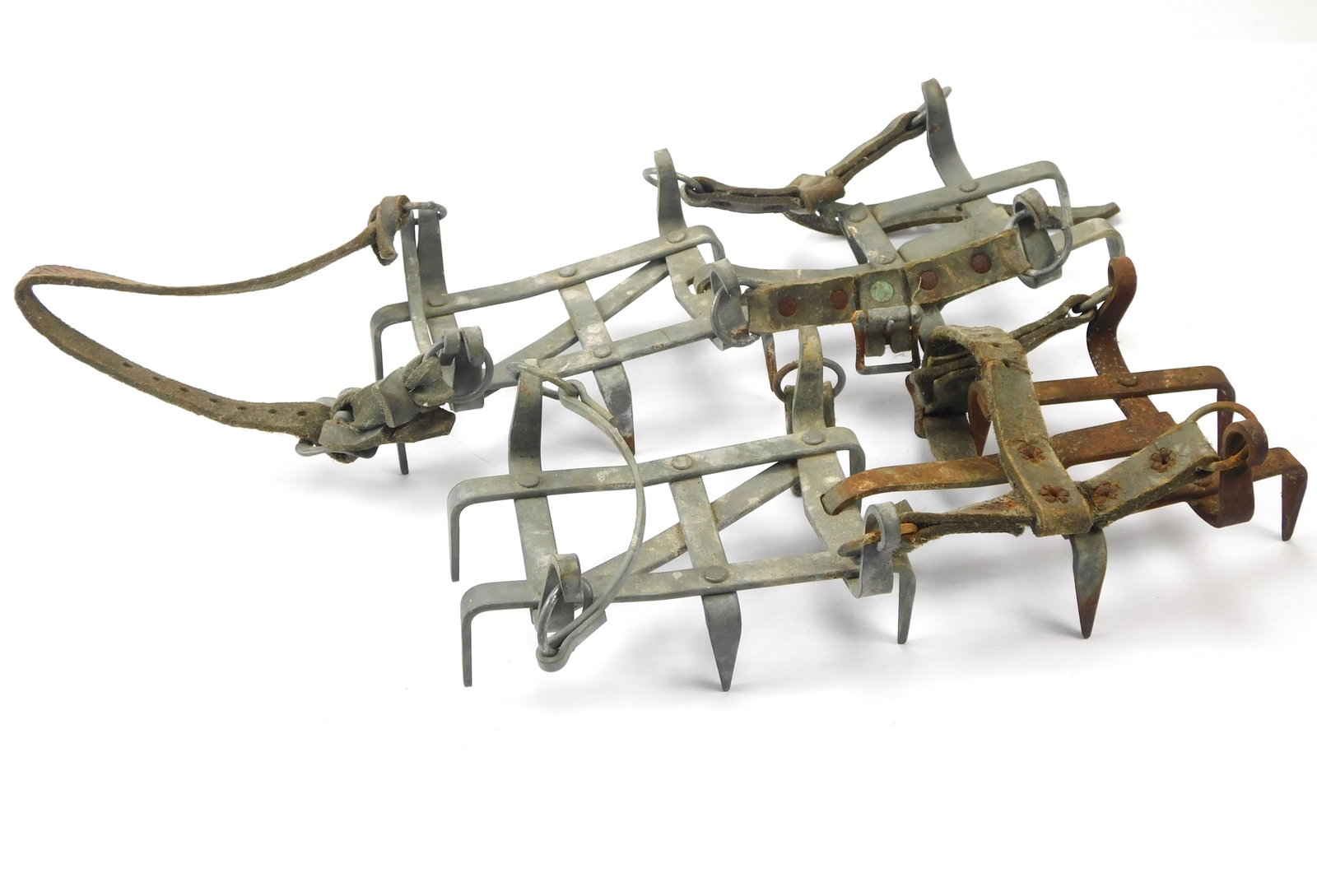 US WW2 Military Army Mountain Division Ice Creeper Crampons Snow Shoes (1 of 9)