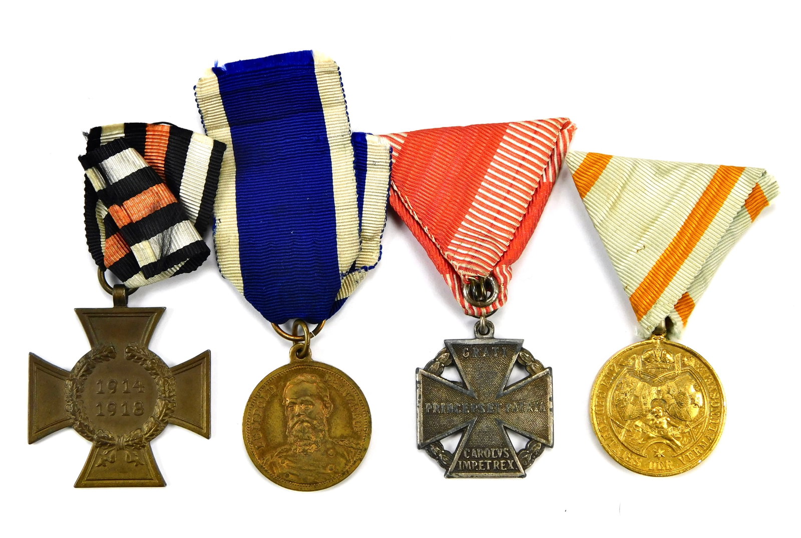 Antique German Austrian WW1 Set of 4 Medal Order Badge Award: In-House Shipping. German or Austrian WW1 Set of 4 Medals.