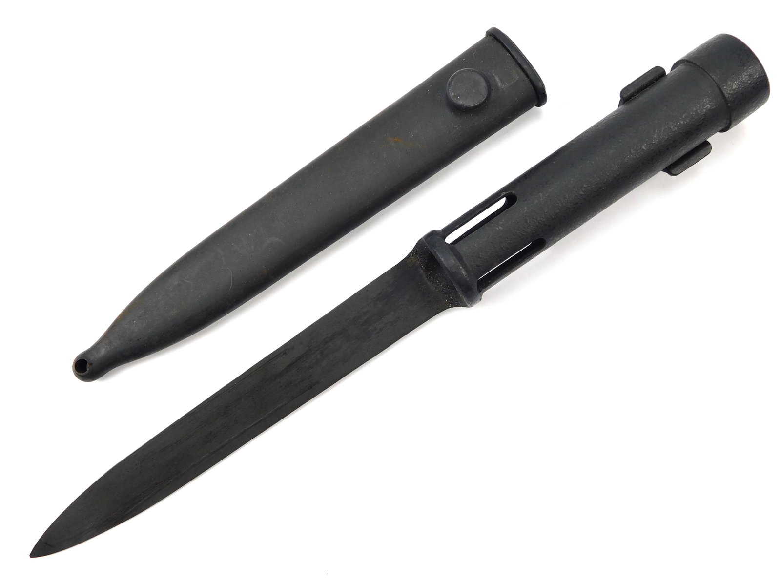 Vintage Belgian Belgium Army Military Bayonet Fighting Knife w/ Scabbard: Vintage Belgian Military Bayonet. With scabbard. The knife is 11 1/2" long with a 6 5/8" blade.