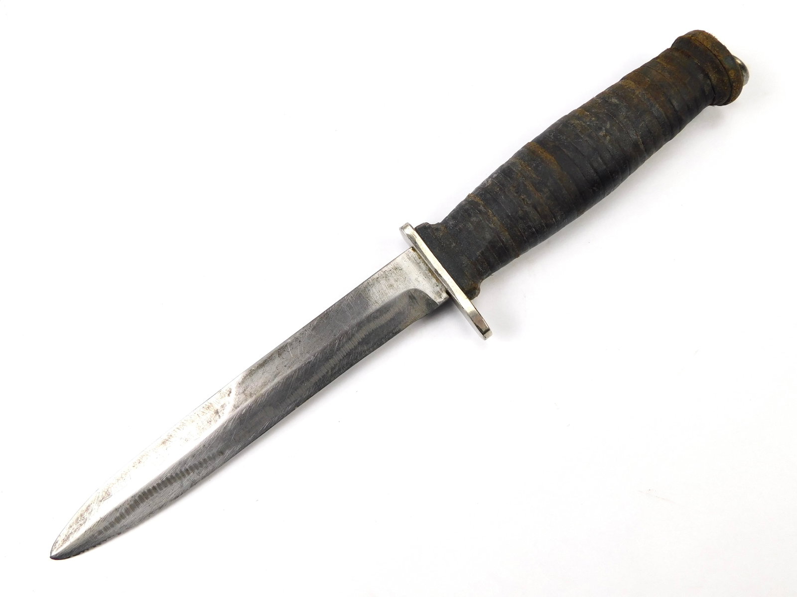US WW2 Commercial M3 Fighting Knife: US WW2 Commercial M3 Fighting Knife. No sheath. The leather pommel ring is a bit loose. The knife is 11 3/8" long with a 6 1/2" blade.