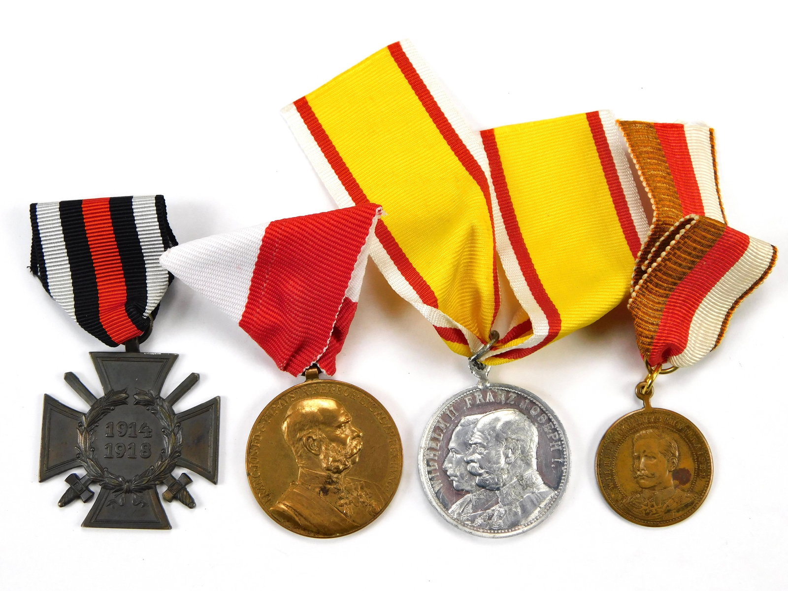 Antique German Austrian WW1 Set of 4 Medal Order Badge Award (1 of 10)