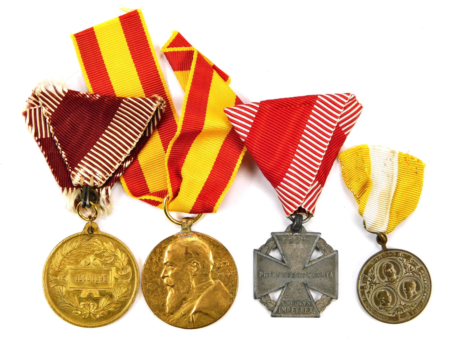 Antique German Austrian WW1 Set of 4 Medal Order Badge Award (1 of 10)