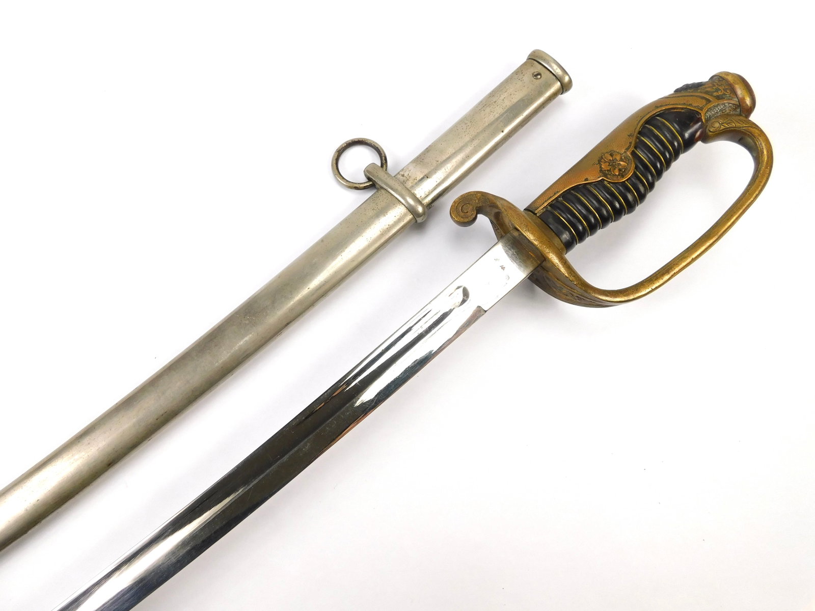 Japanese Japan WW2 Police Officer Dress Sword w/ Scabbard (1 of 20)