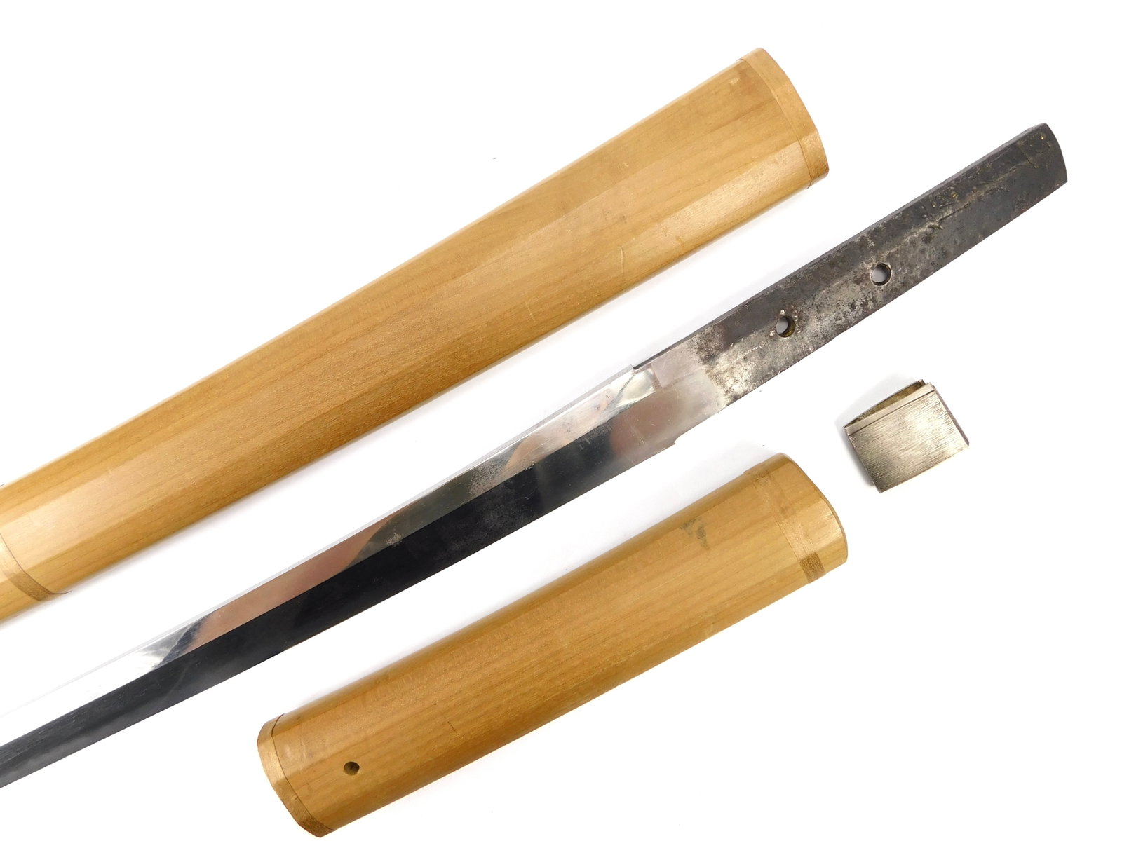 Antique 16 Century Japan Japanese Wakizashi Signed Sword Blade w/ Scabbard: Antique Japanese Wakizashi Sword with Scabbard. Part of the tang is cut off. Signed: Bi Shu Osa Bizen Province Genki time period (1570-73). Solid silver habaki. 30 1/2" total length. The blade is 21 3