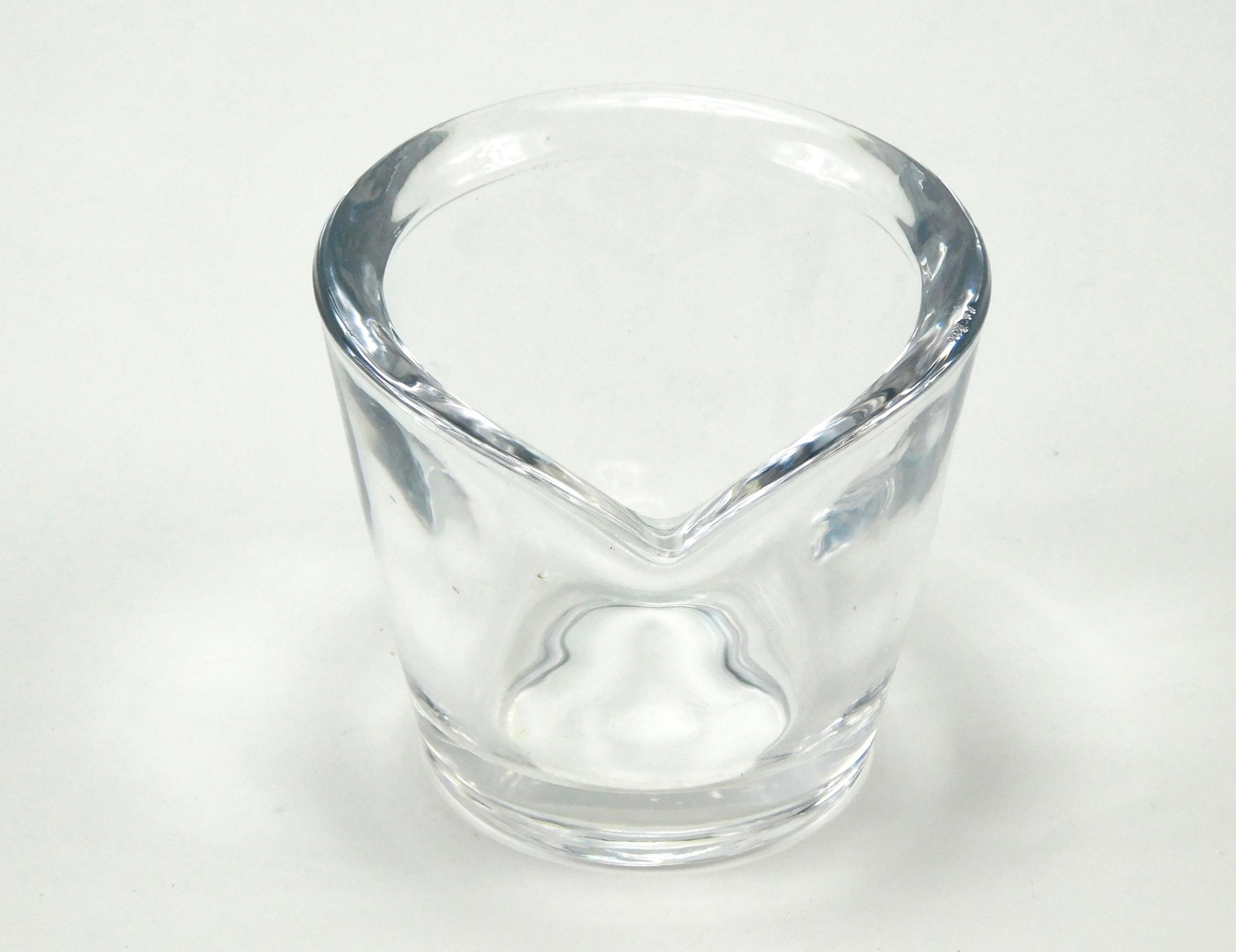Mikasa Contours Crystal Small Pitcher Creamer Asymmetrical Clear Glass 3.5": In House Shipping. Mikasa clear crystal small pitcher or creamer in the Contours pattern, featuring a modern asymmetrical form with a sweeping dipped pour spout, thick glass construction and substanti