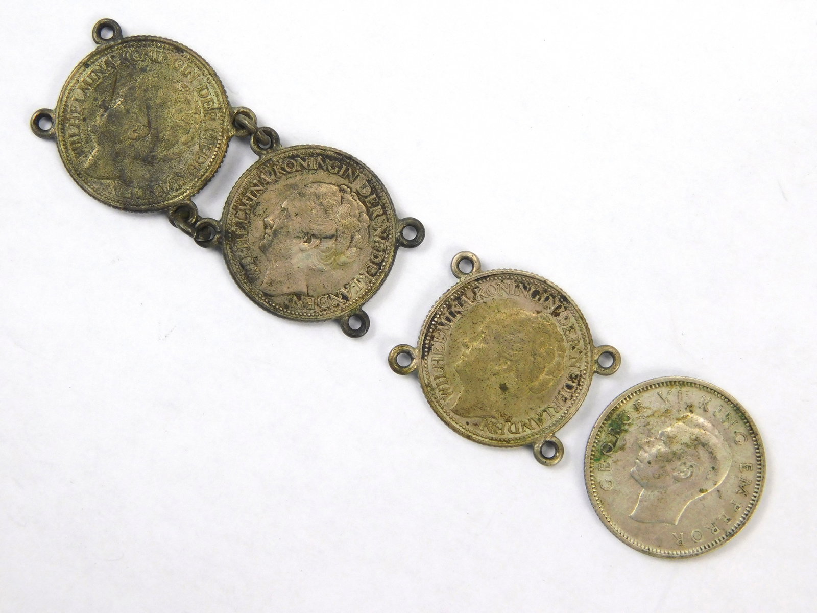 Set of 4 Vintage New Zealand Coin Jewelry Parts: Set of 4 Vintage New Zealand Coins