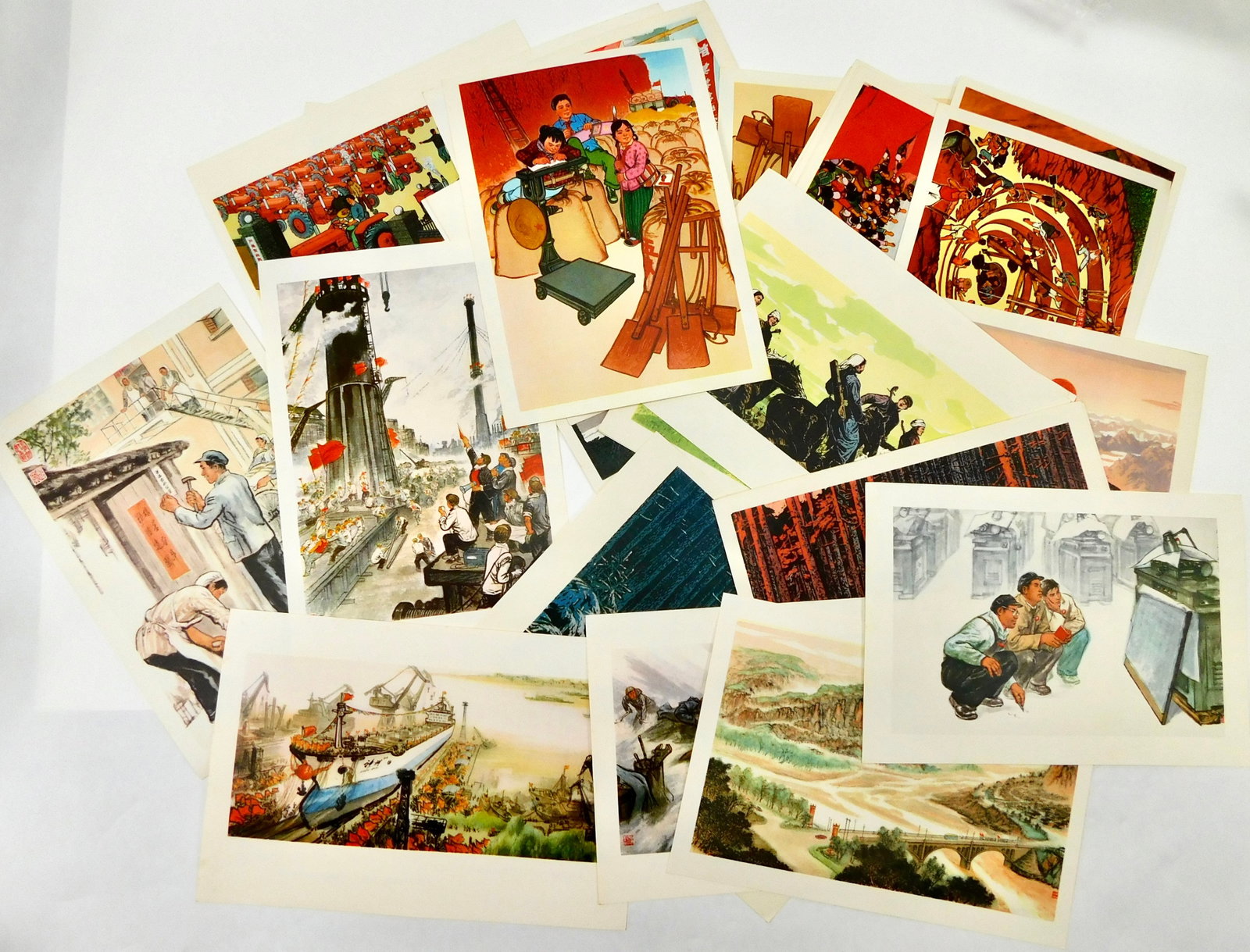 Vintage Chinese Cultural Revolution Propaganda Art Postcards Lot 1960s 1970s set of 36 (1 of 9)